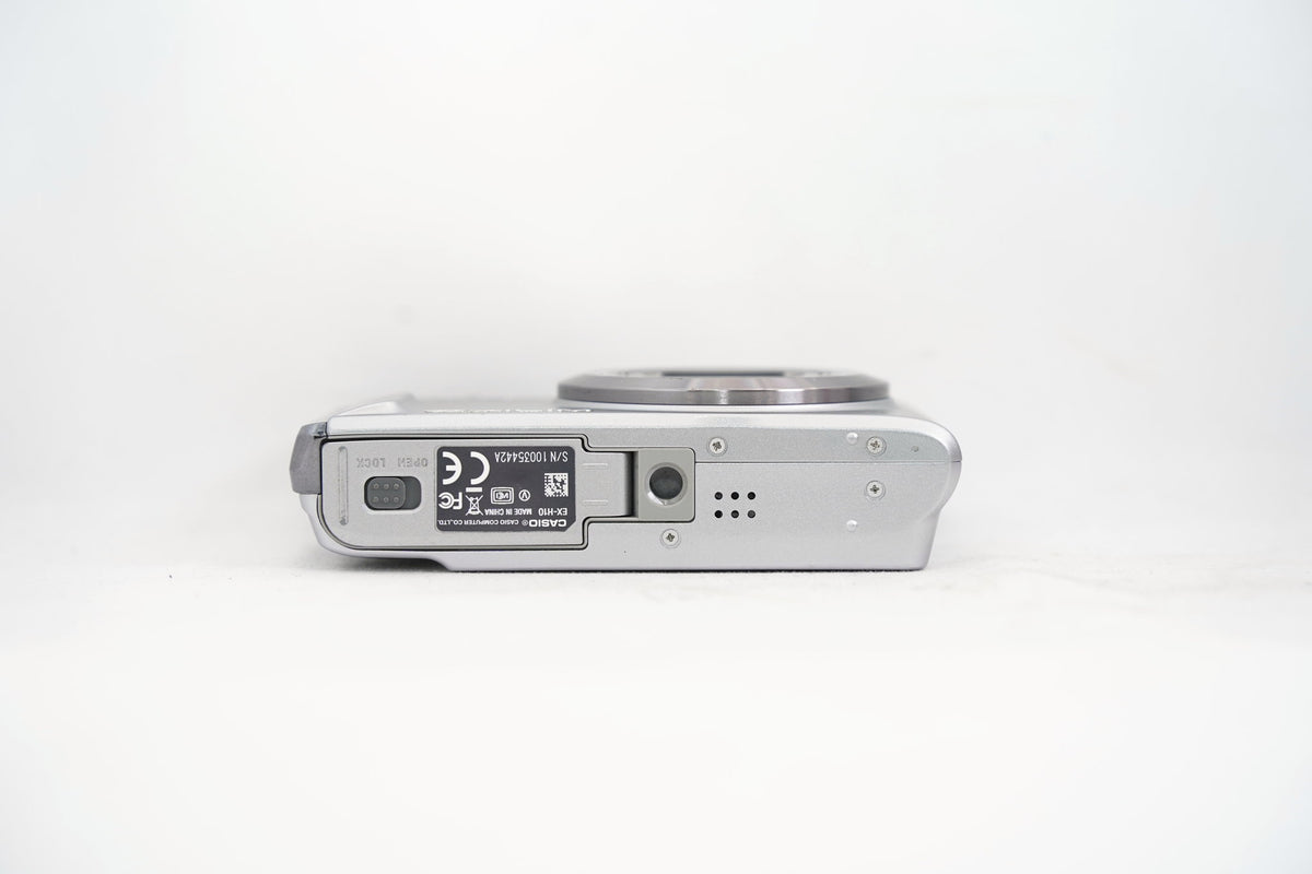 CASIO EXILIM EX-H10 シルバー