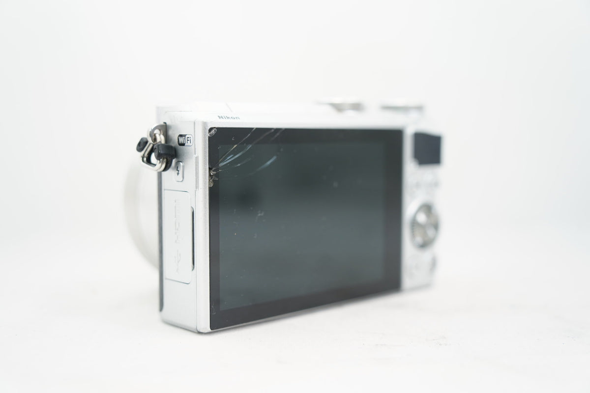 NIKON 1 J5 10-30mm