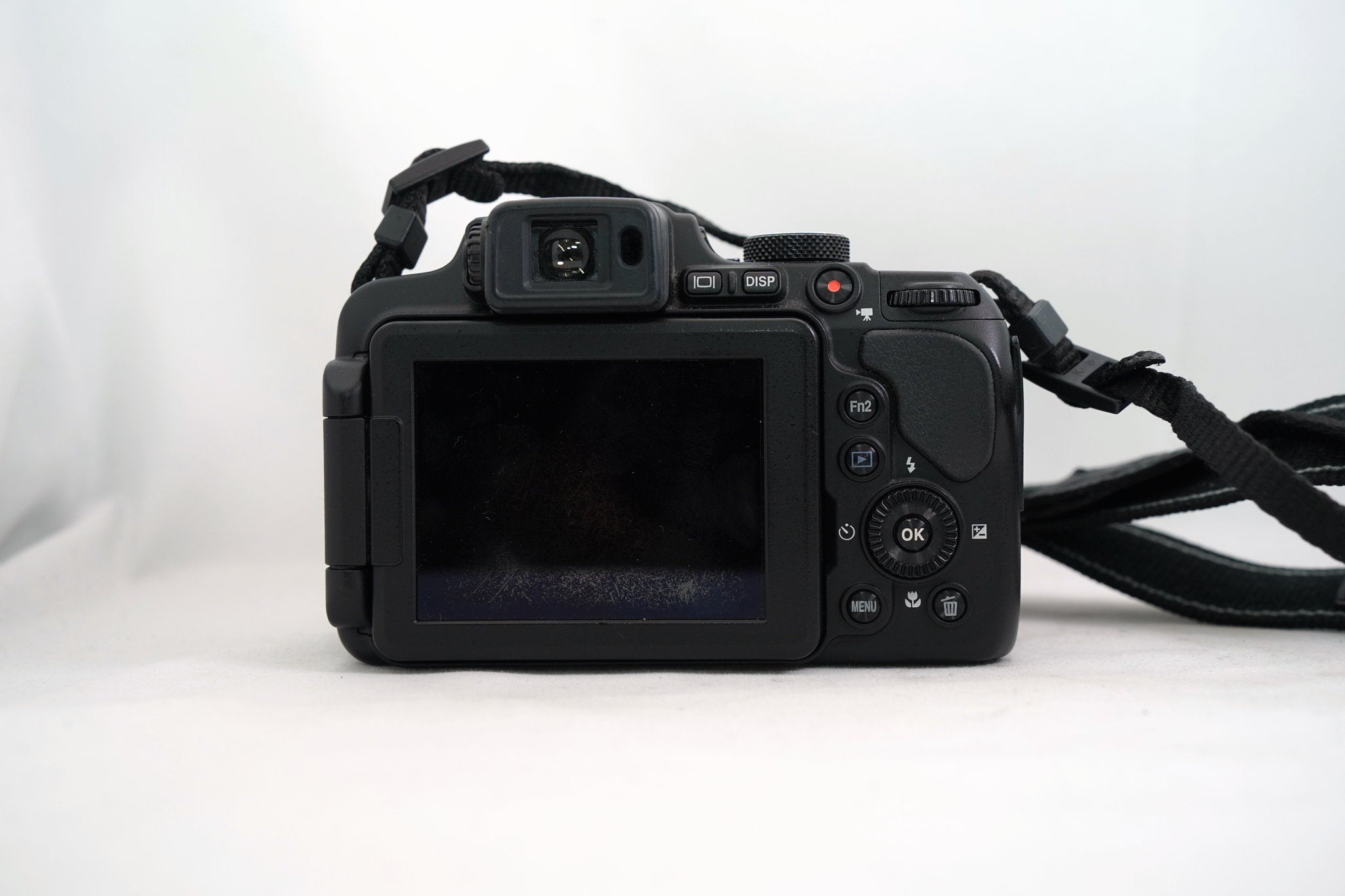 NIKON COOLPIX B700