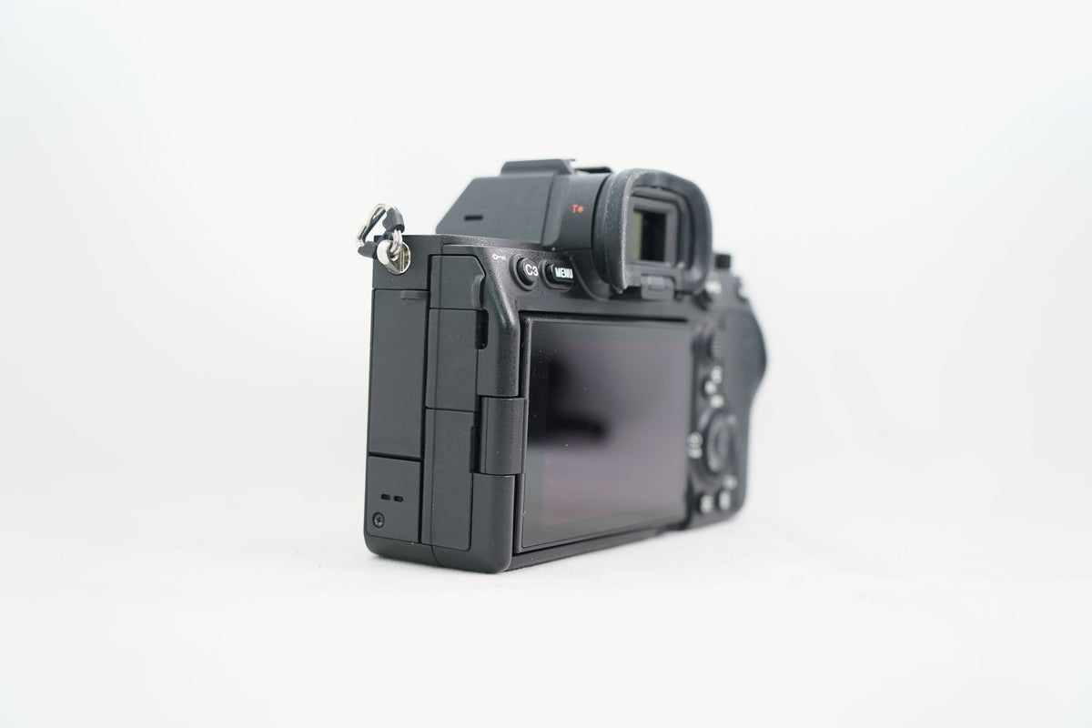 SONY α7IV
