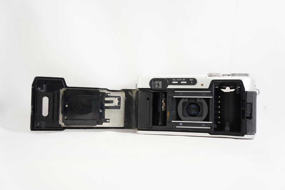 FUJIFILM KLASSE W シルバー