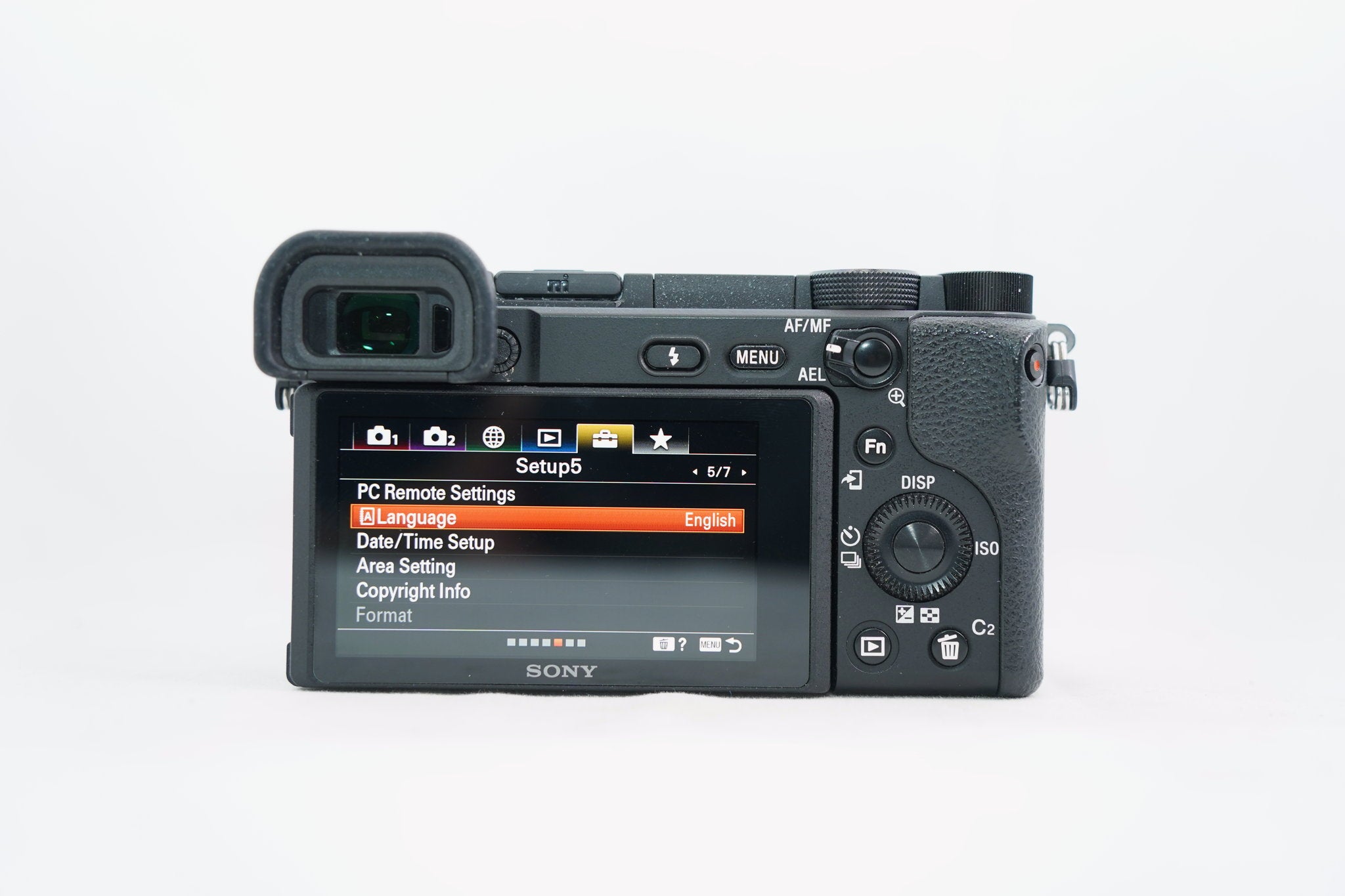 SONY α6400 / E PZ 16-50mm F3.5-5.6 OSS