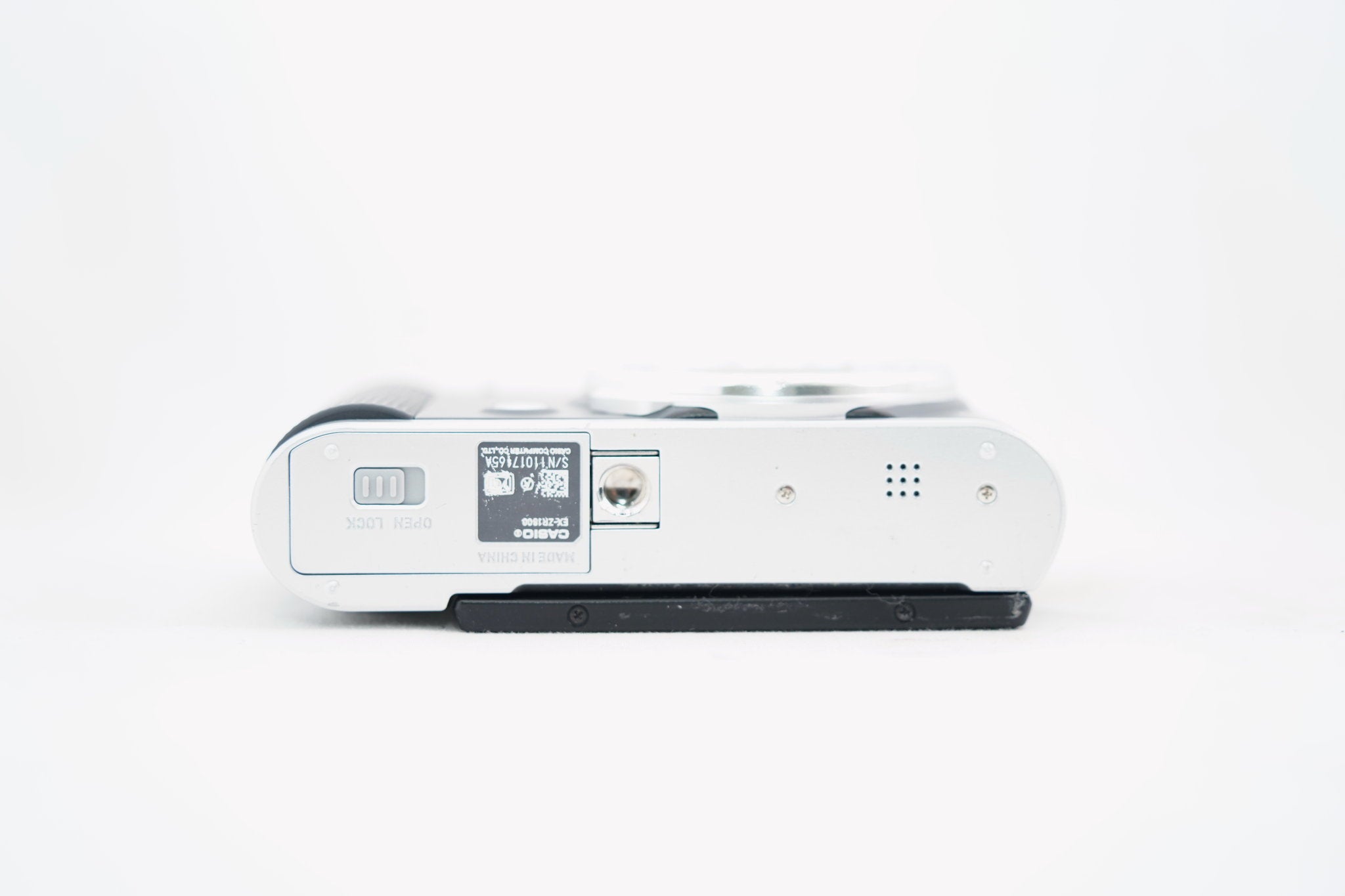 CASIO EXILIM EX-ZR1800 ブラック（付属：バッテリー）