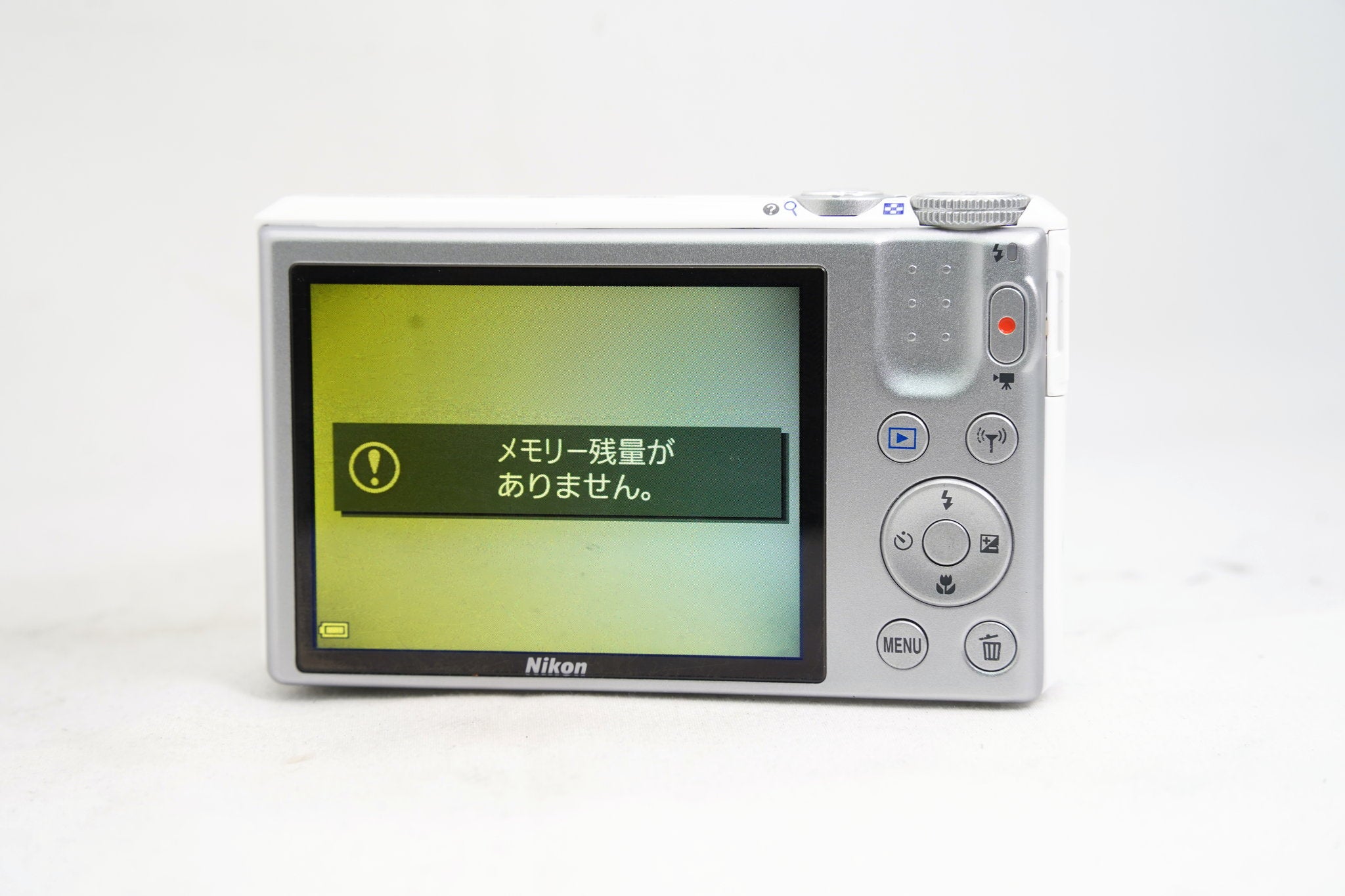 NIKON COOLPIX S7000 ホワイト