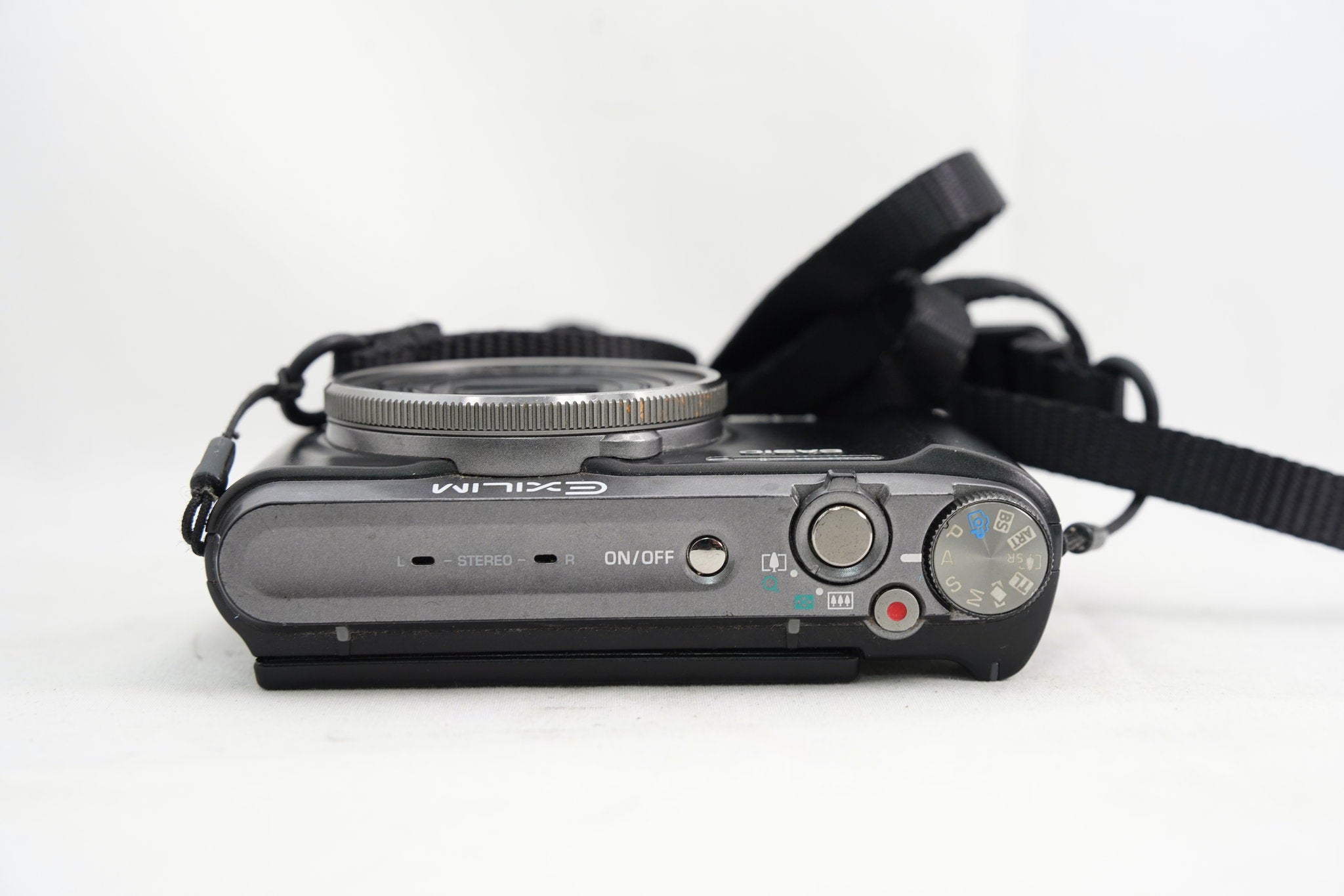 CASIO EXILIM EX-ZR1100 ブラック