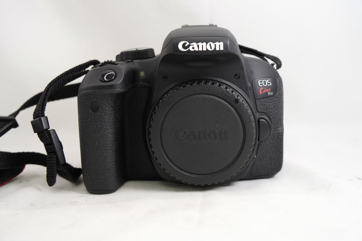 CANON EOS KISS X9i ダブルレンズキット