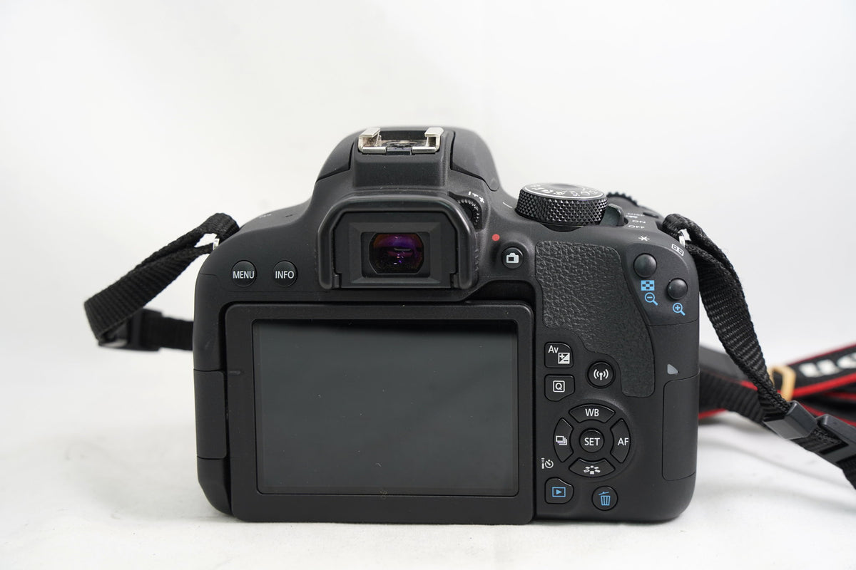 CANON EOS KISS X9i ダブルレンズキット