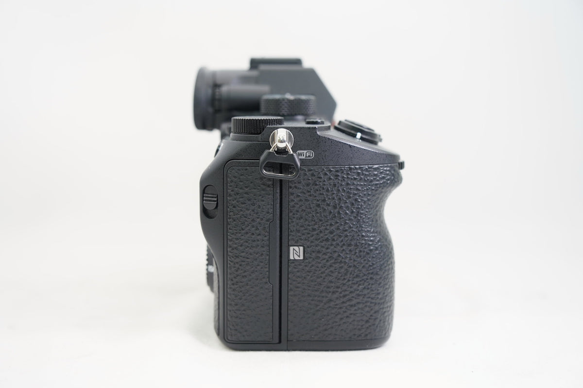 SONY α7 III