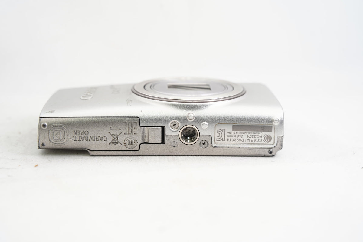 CANON IXY 650 silver（付属：箱）