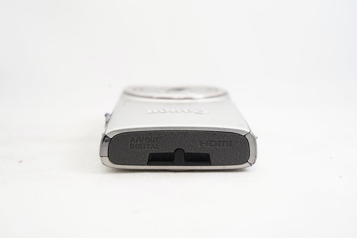 CANON IXY 650 silver（付属：箱）