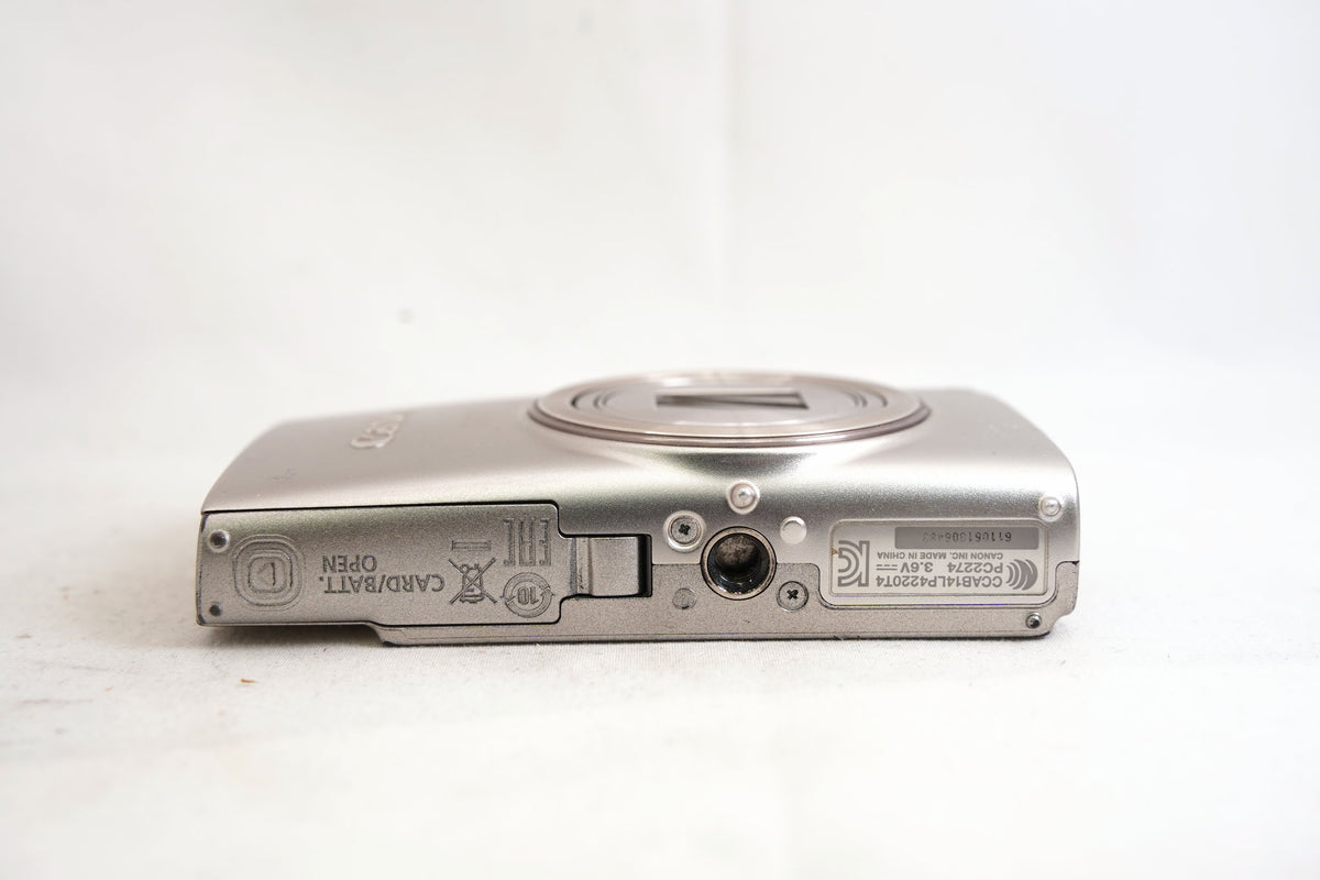 CANON IXY 650 silver（付属：箱）
