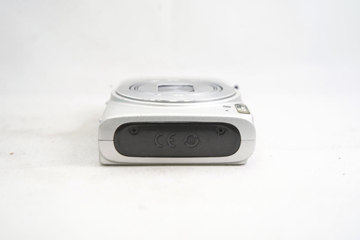 CANON IXY 620F（付属：箱）