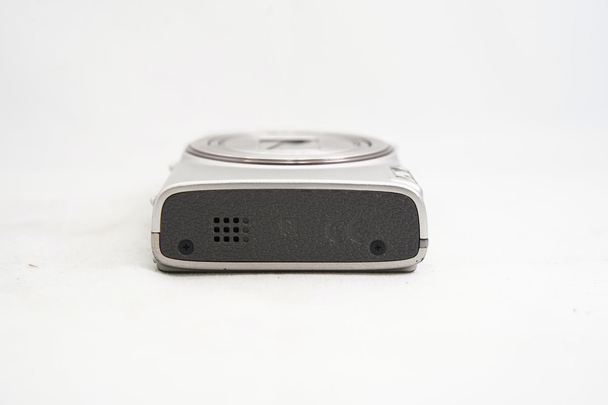 CANON IXY 650