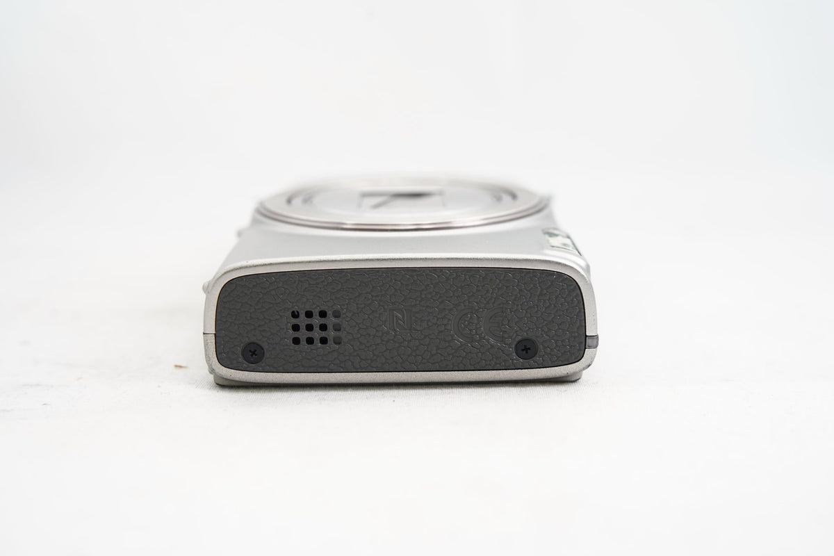 CANON IXY 650