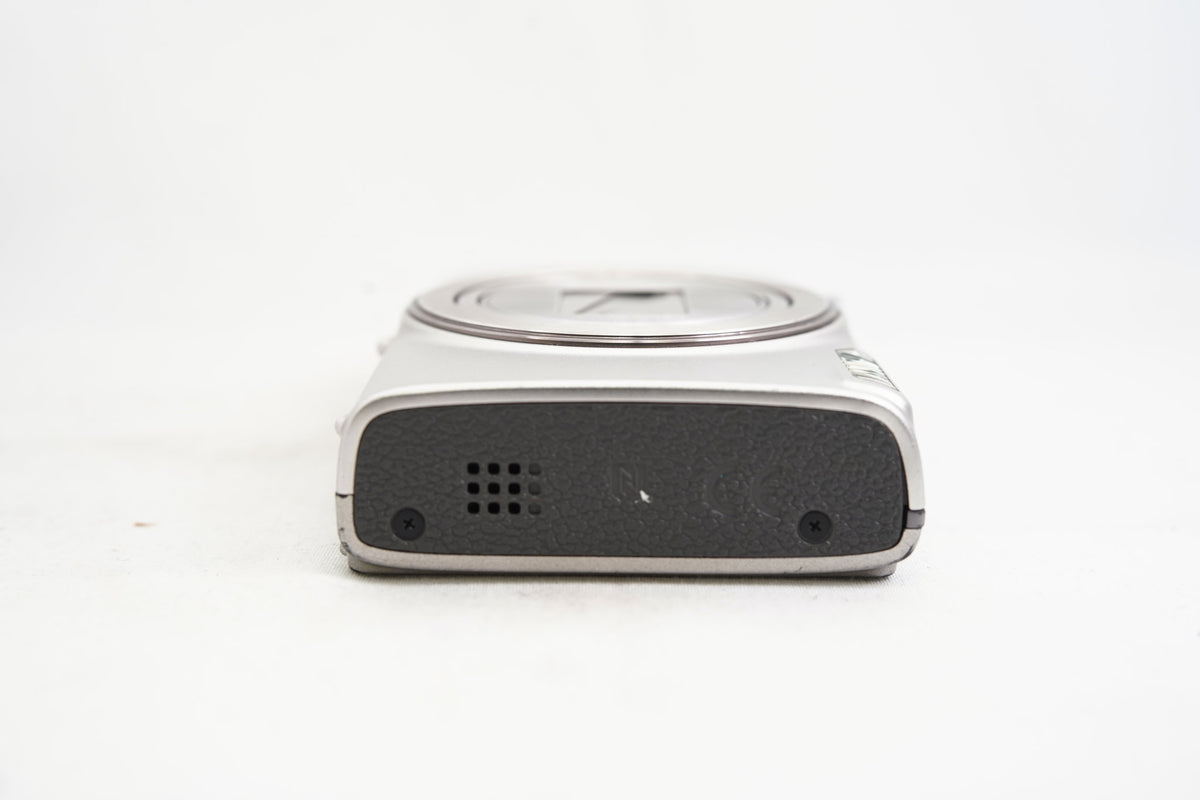 CANON IXY 650