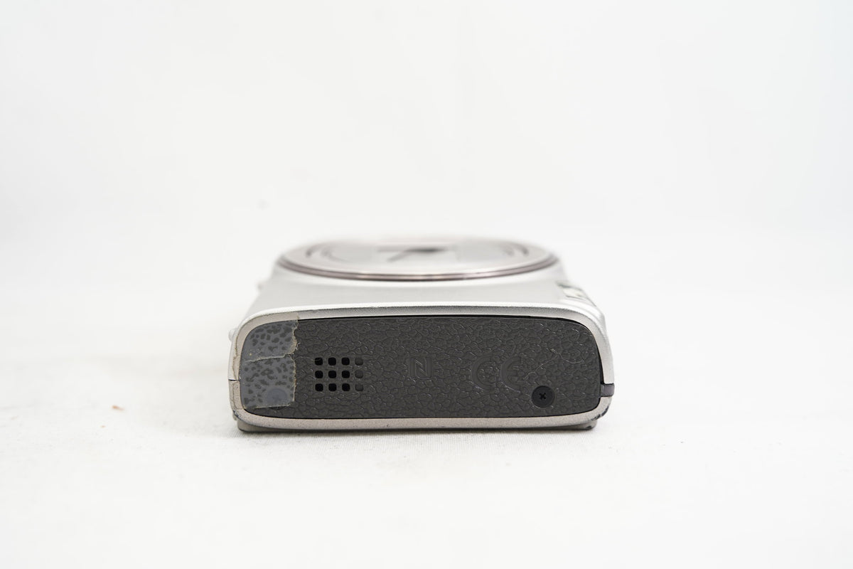 CANON IXY 650