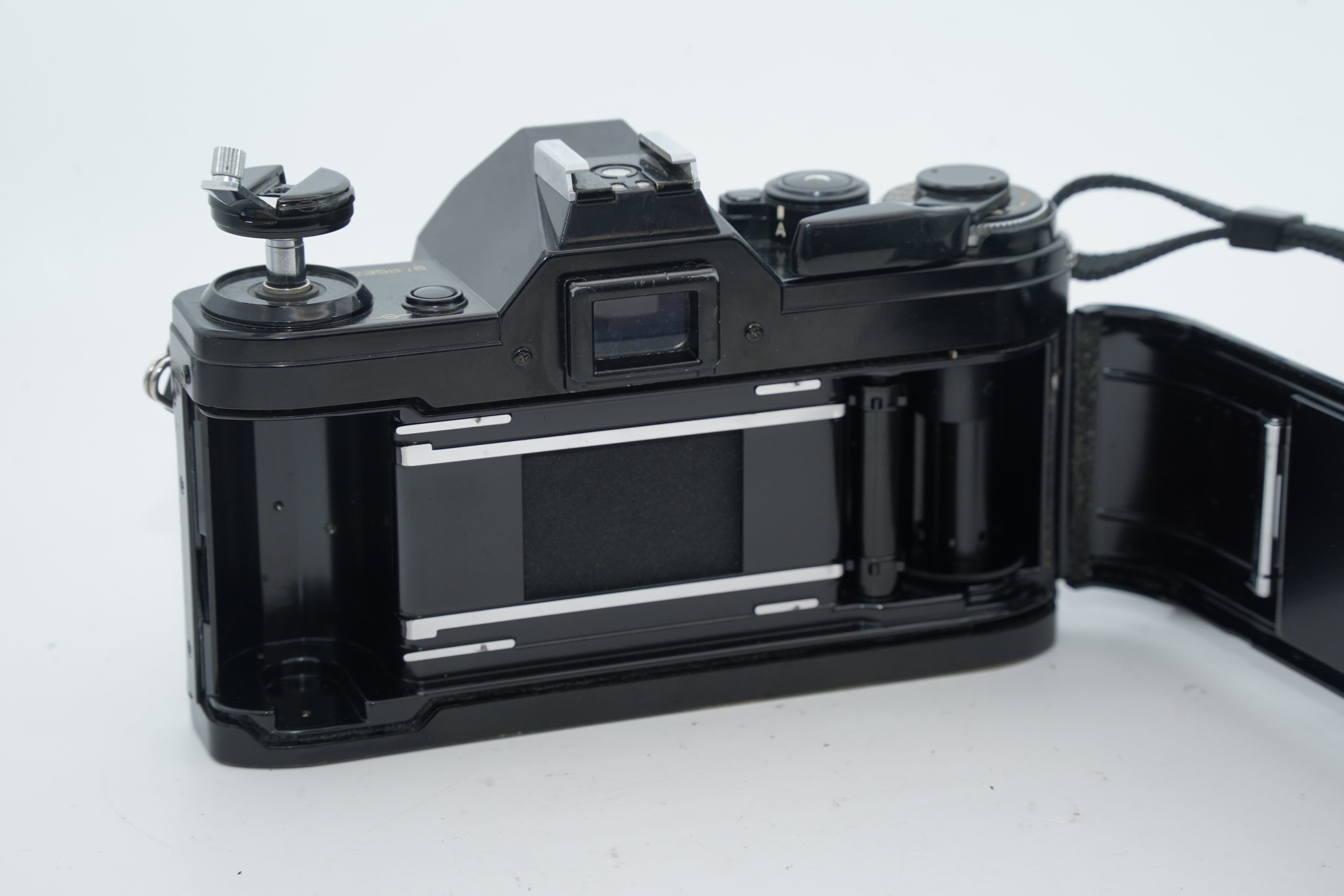 CANON AE-1 / FD 50mm F1.4 S.S.C