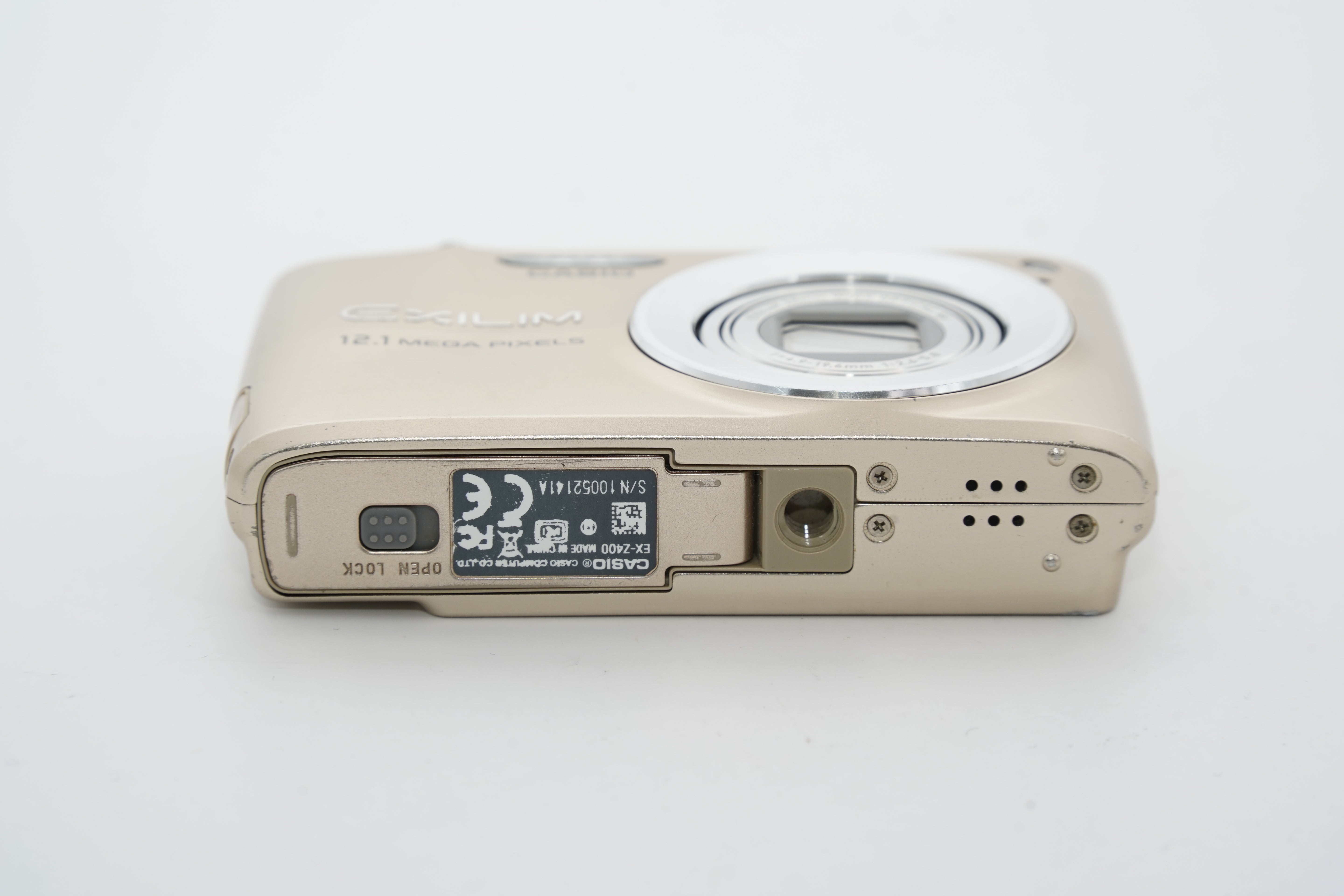 CASIO EXILIM EX-Z400 ゴールド 充電器 バッテリー付属