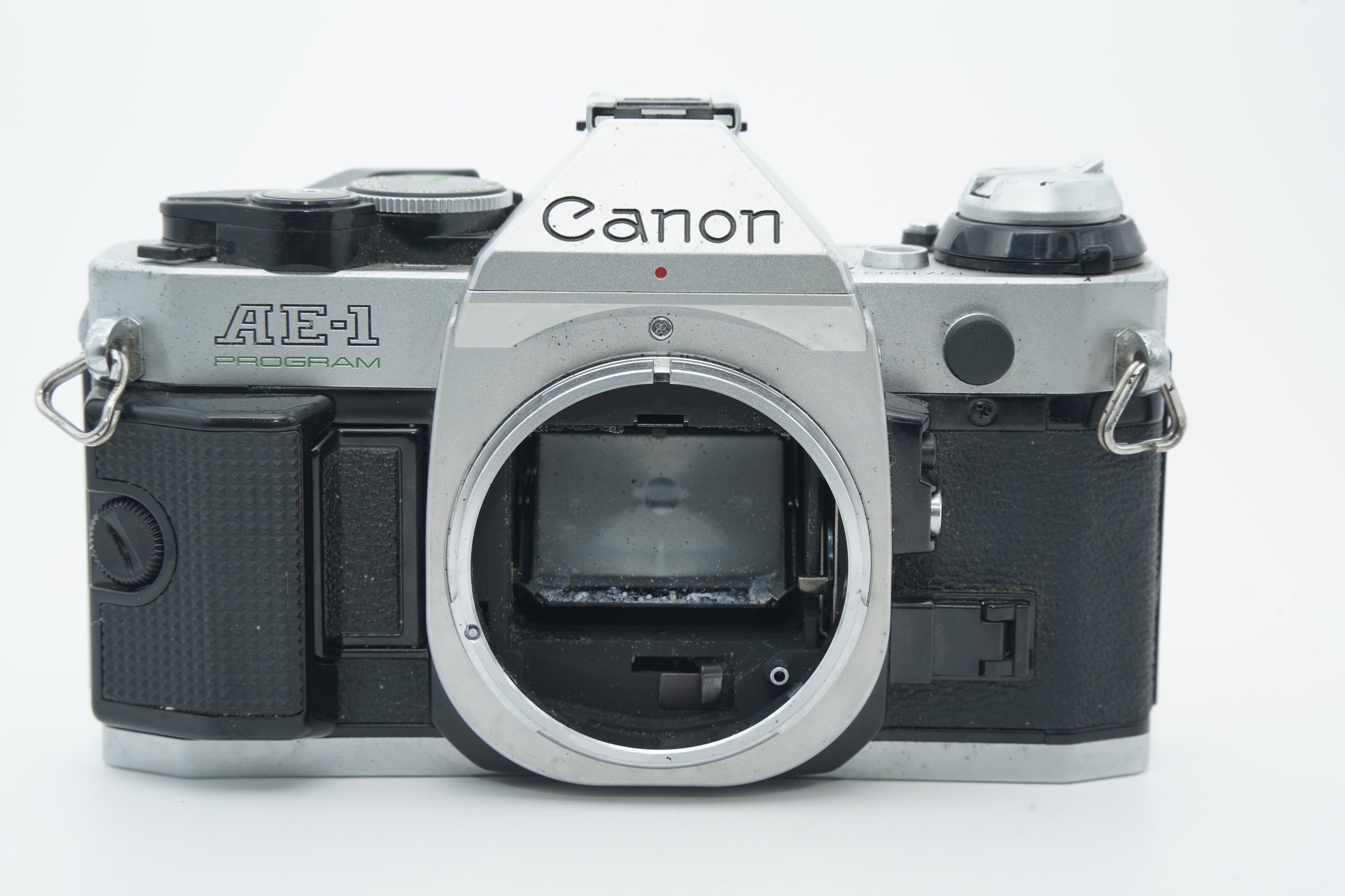 Canon AE-1 シルバー + FD 50mm F1.8 セット キヤノン（Canon） フィルムカメラ カメラ 中古 中古 カメラ canon ae