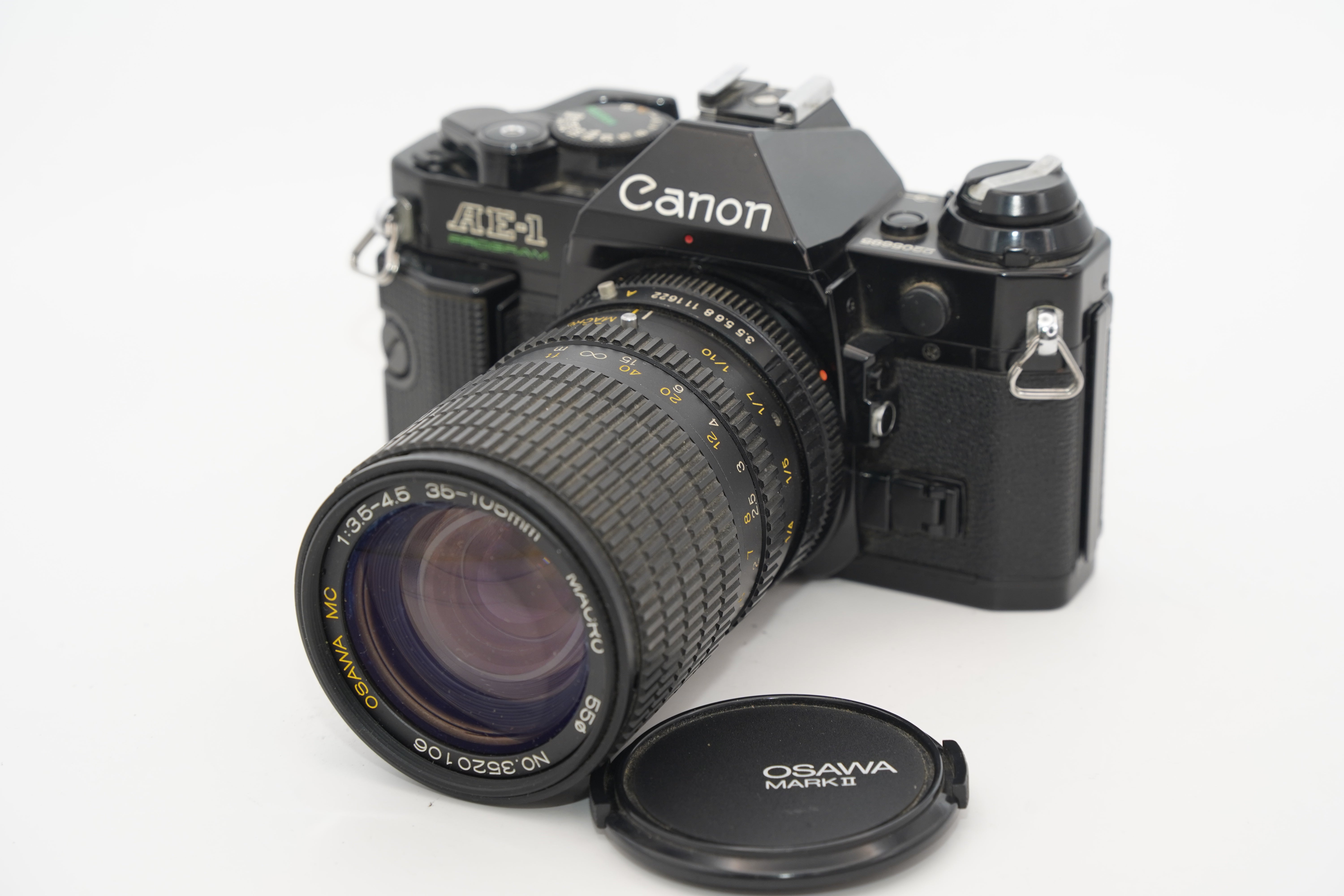 Canon AE-1 PROGRAM / OSAWA MC F3.5-4.5 35-105mm MACRO