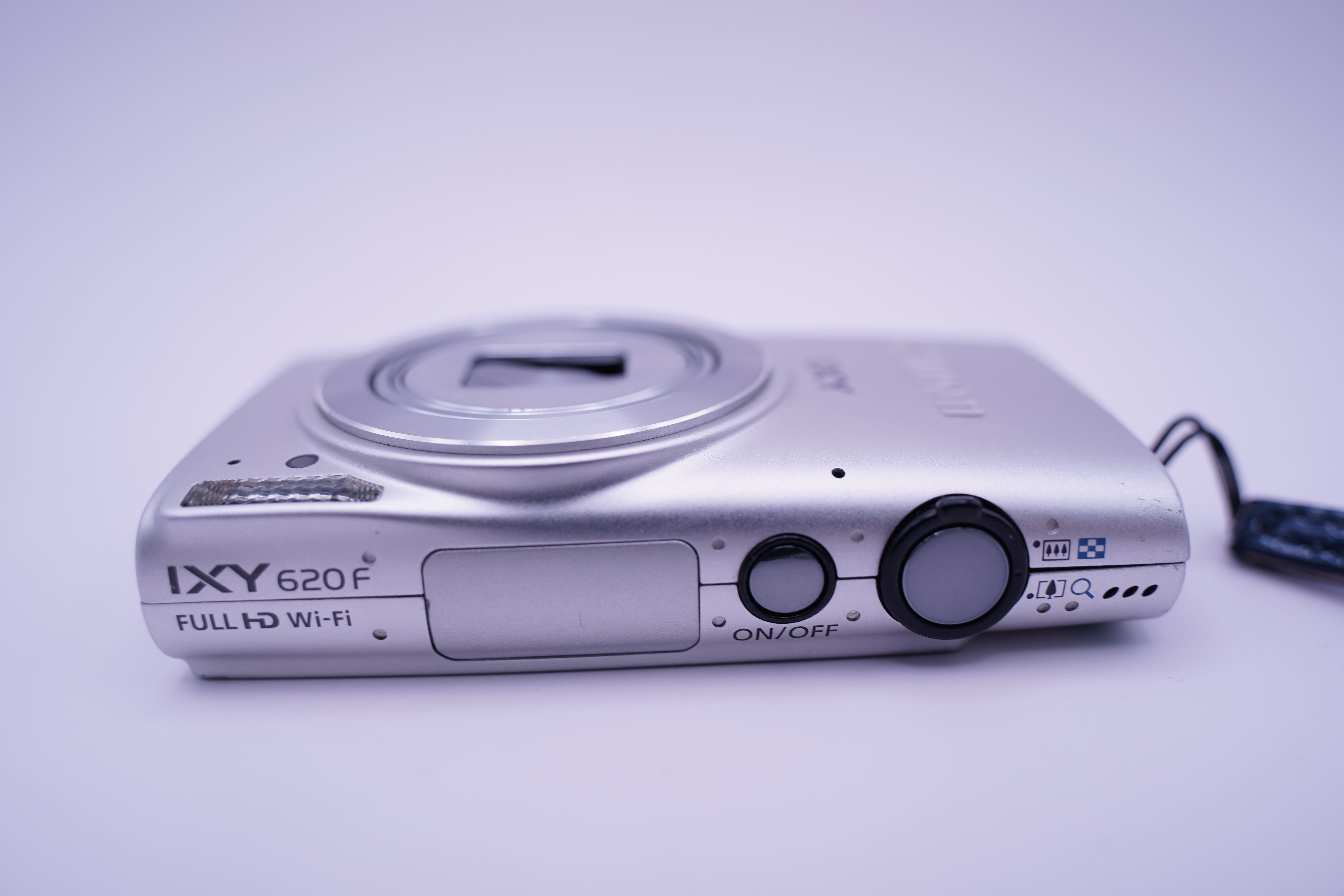 Canon IXY 620F コンパクトデジタルカメラ Wi-Fi搭載 シルバー