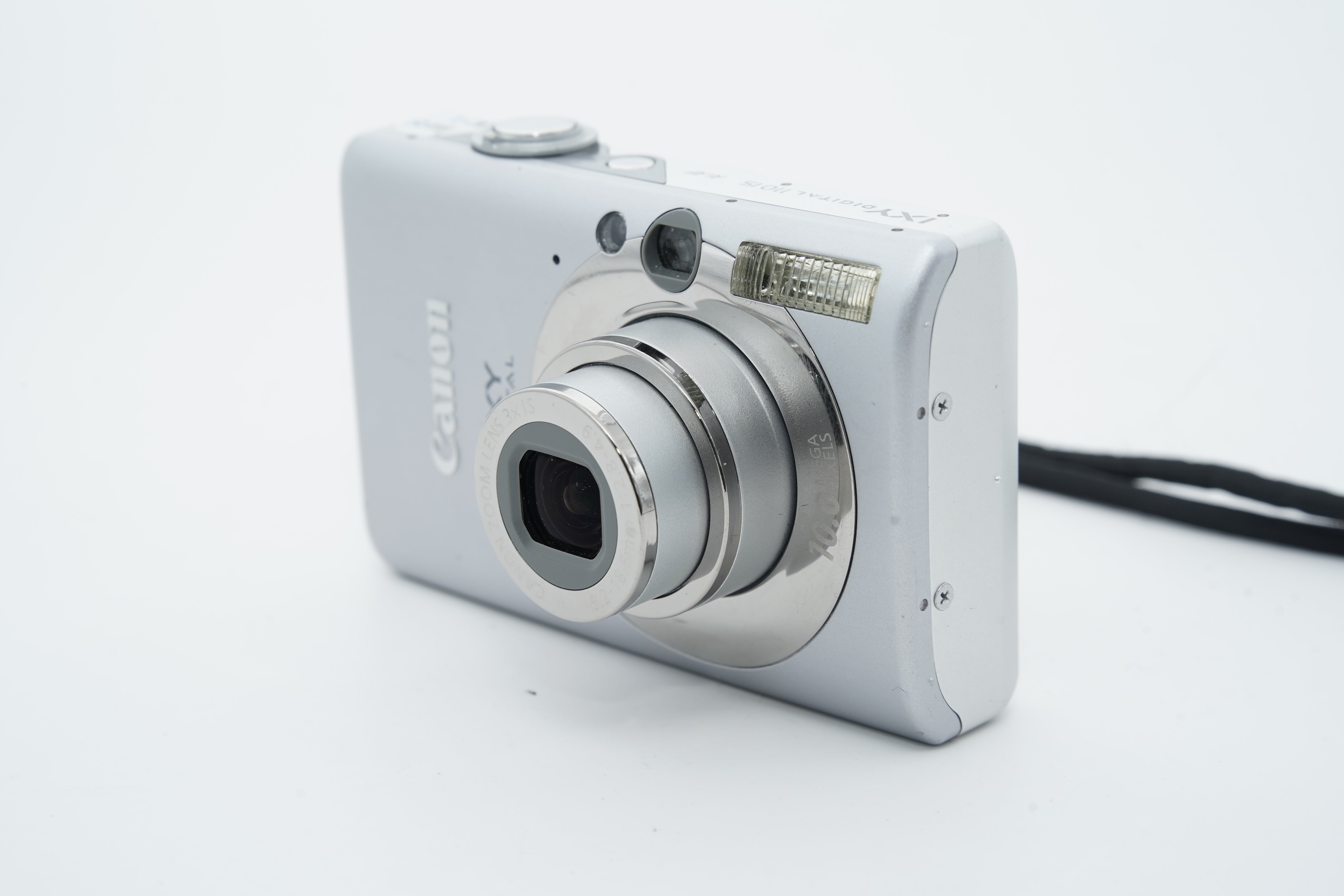 Canon IXY DIGITAL 110 IS シルバー