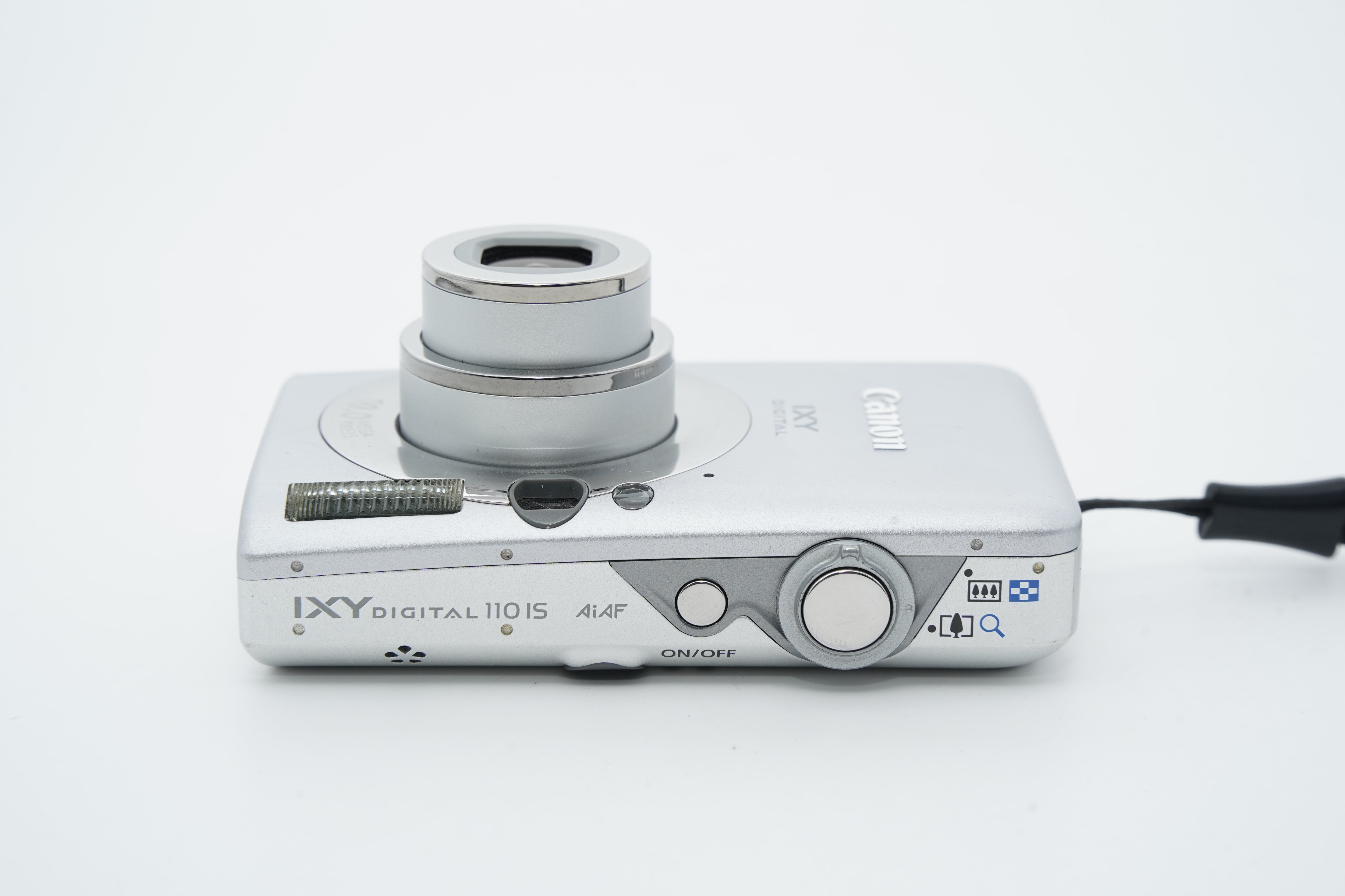 Canon IXY DIGITAL 110 IS シルバー
