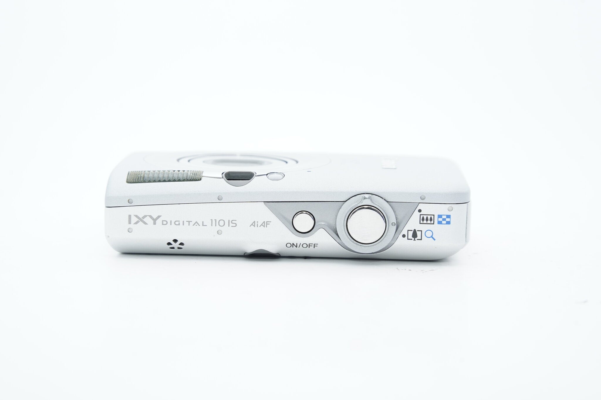 Canon IXY DIGITAL 110 IS ｼﾙﾊﾞｰ バッテリー 充電器付属 [箱付属]