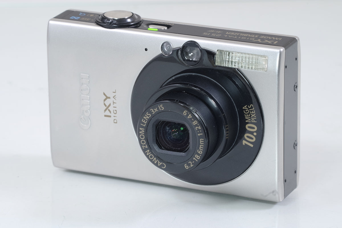 Canon IXY DIGITAL 25 IS  シルバー