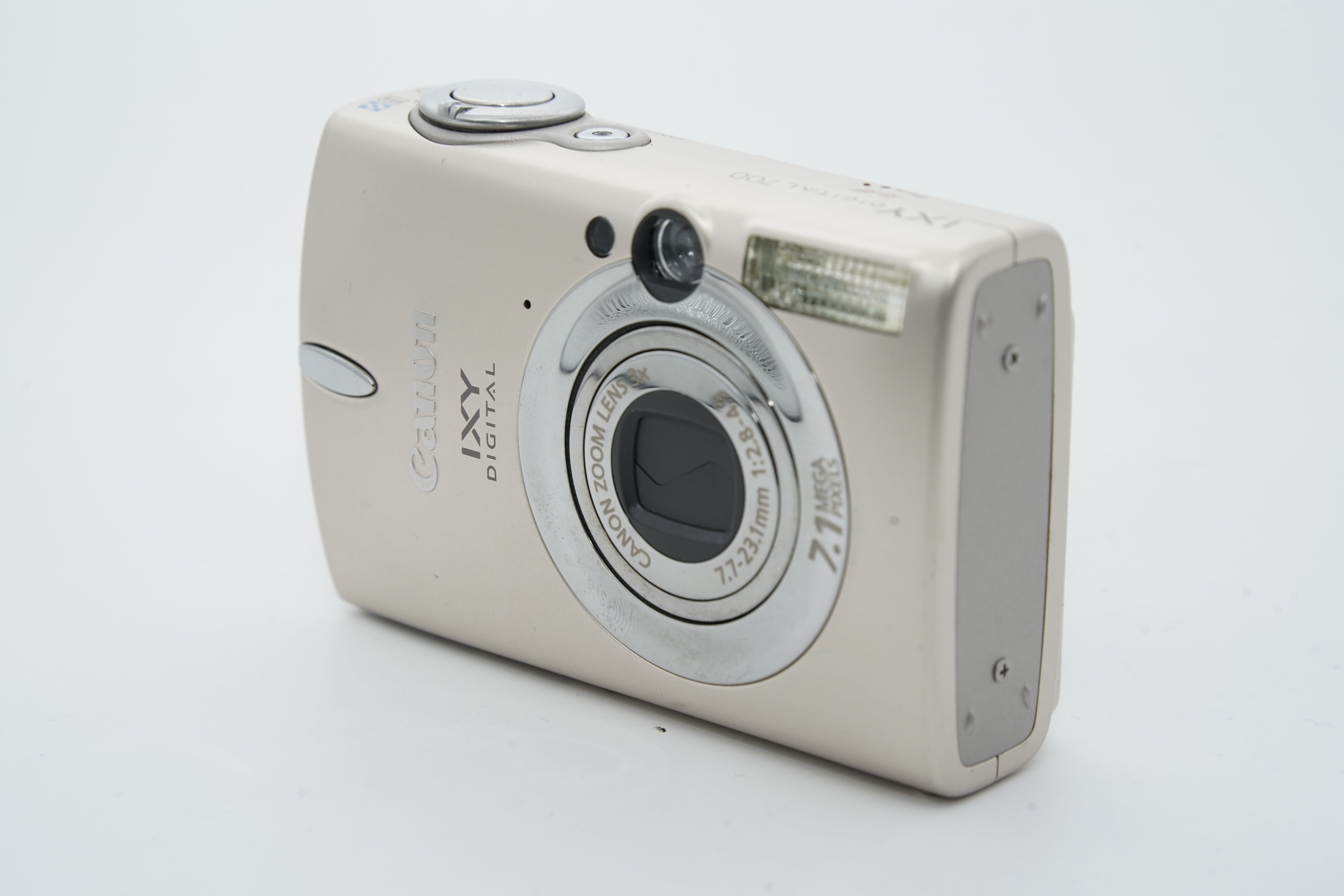 Canon カメラ　IXY 700 PC1169 充電器　箱 コンデジ　動作品 DC17c Canon 互換 USB充電器 IXY DIGITAL 600 700 L L2 対応 カメラ