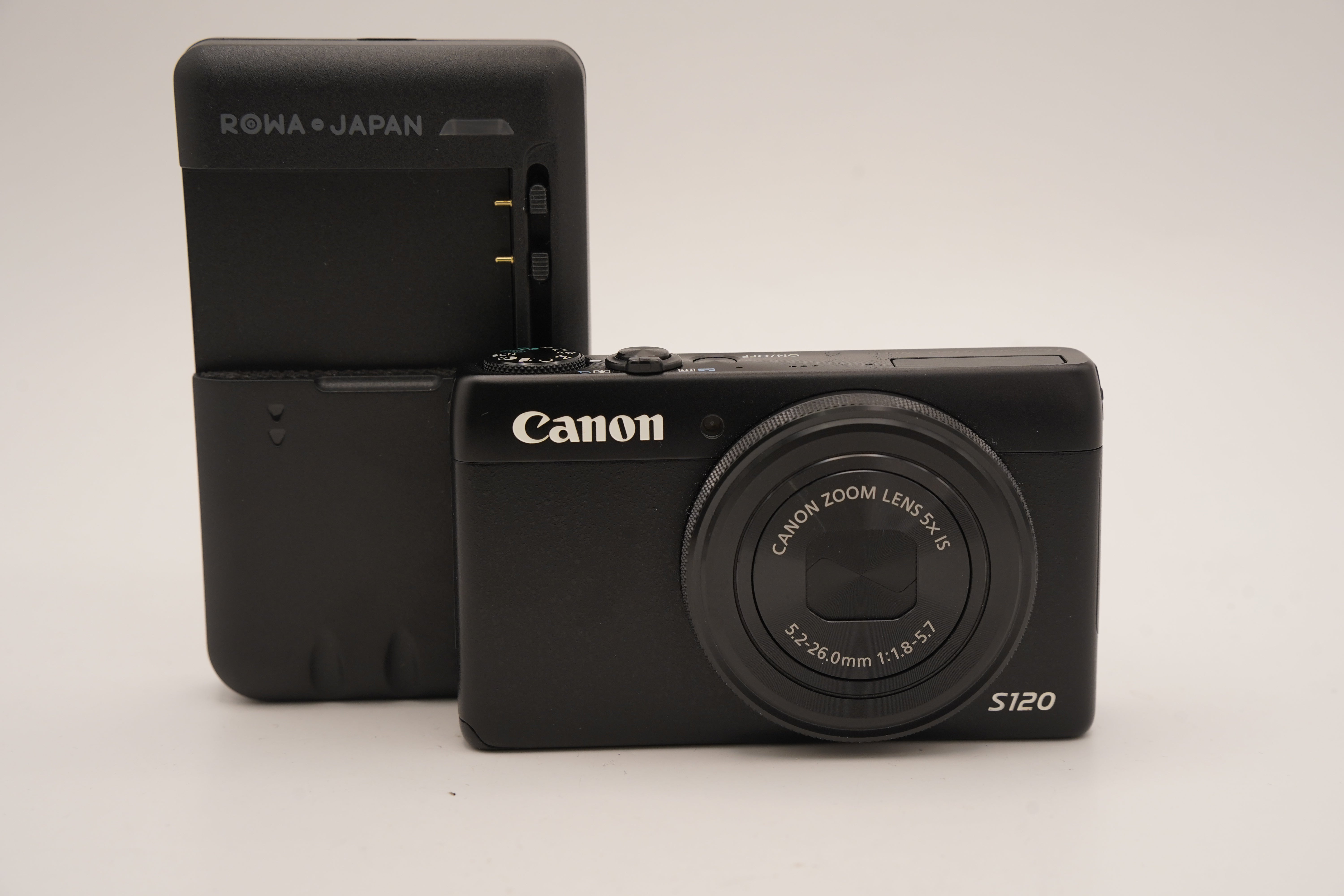 Canon　キヤノン　S120　デジタルカメラ　バッテリー付属 Canon PowerShot S120 ブラック バッテリー 充電器付属