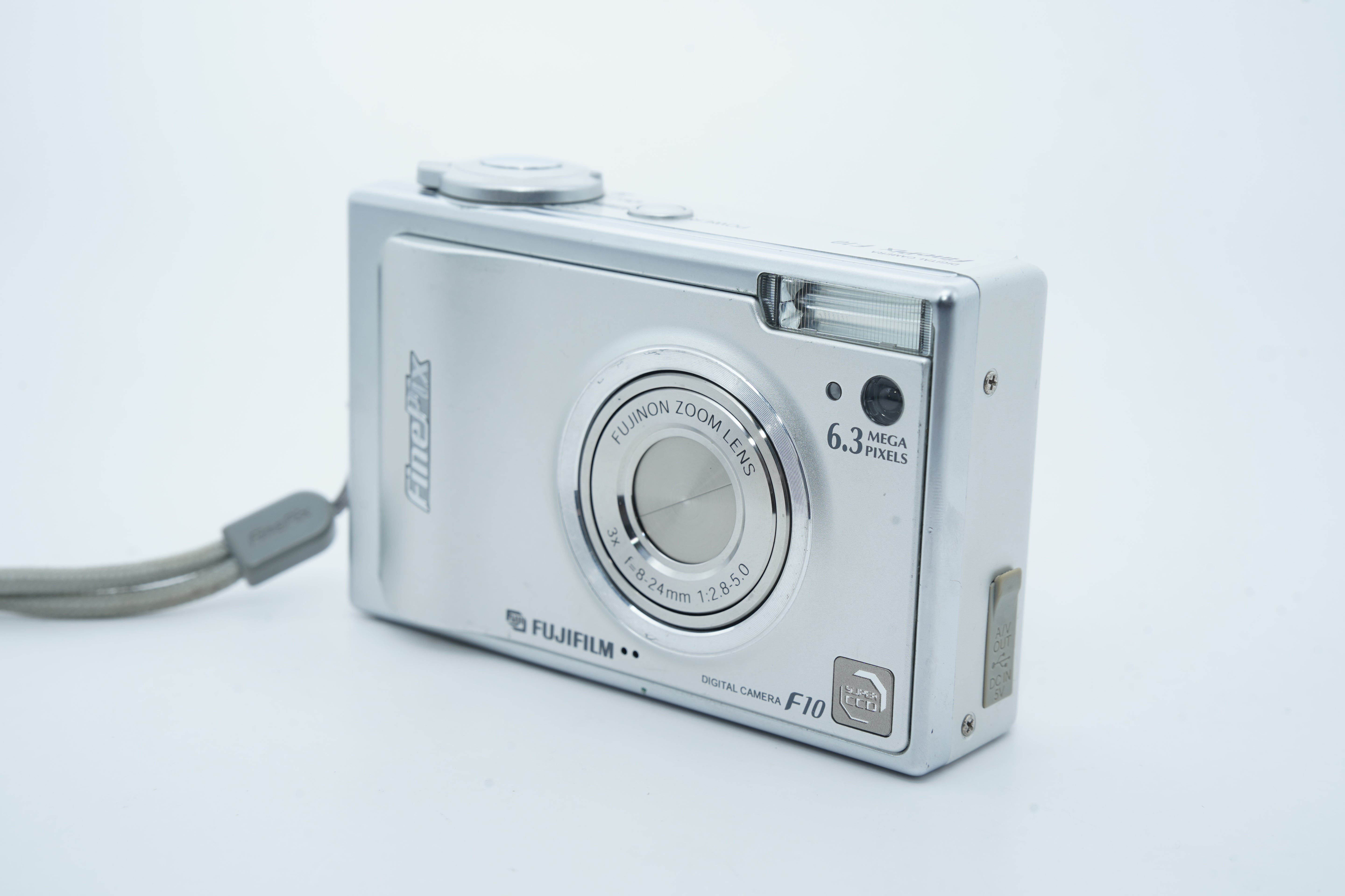 FUJIFILM FINEPIX F10 バッテリー・充電器・箱付属