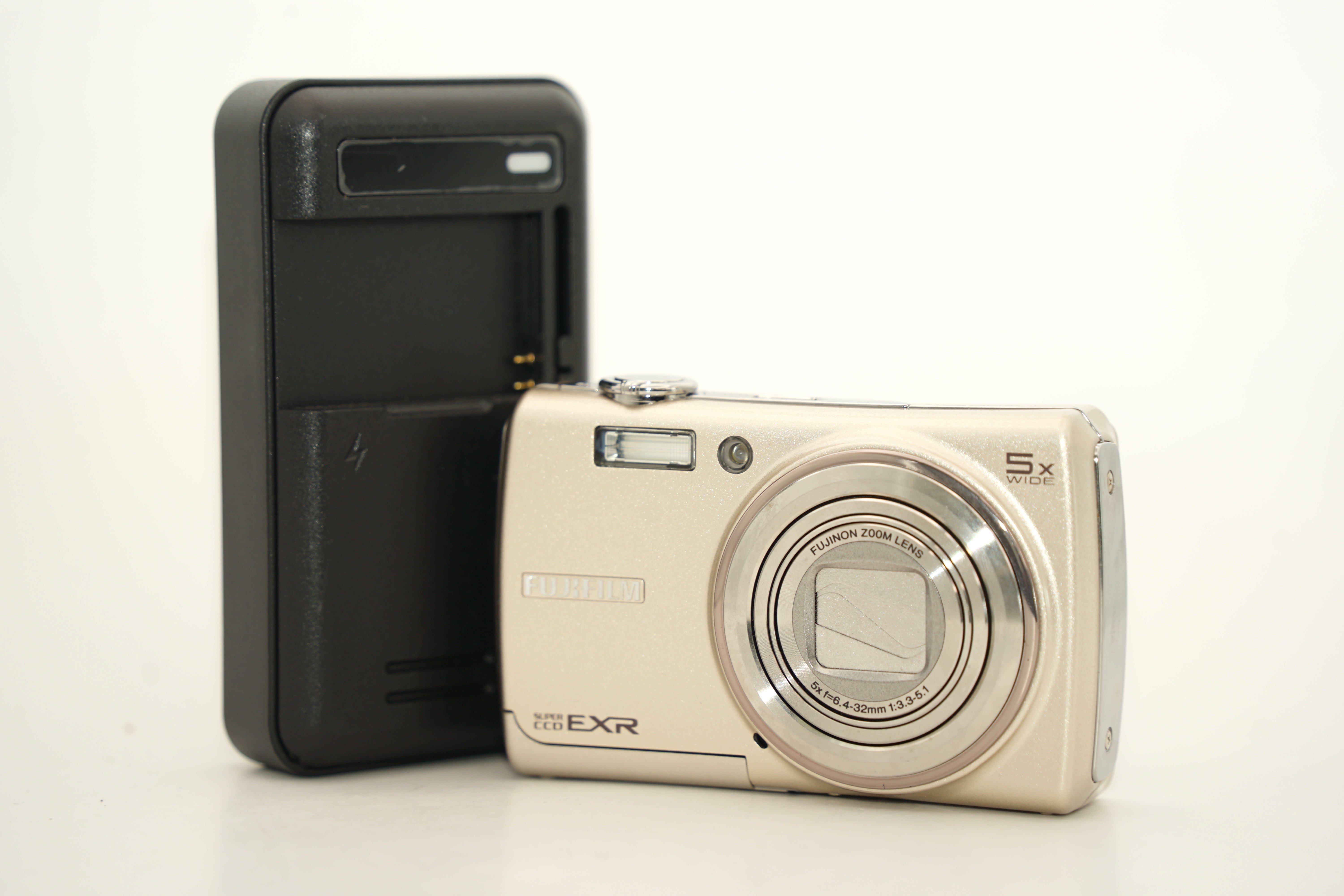 FUJIFILM