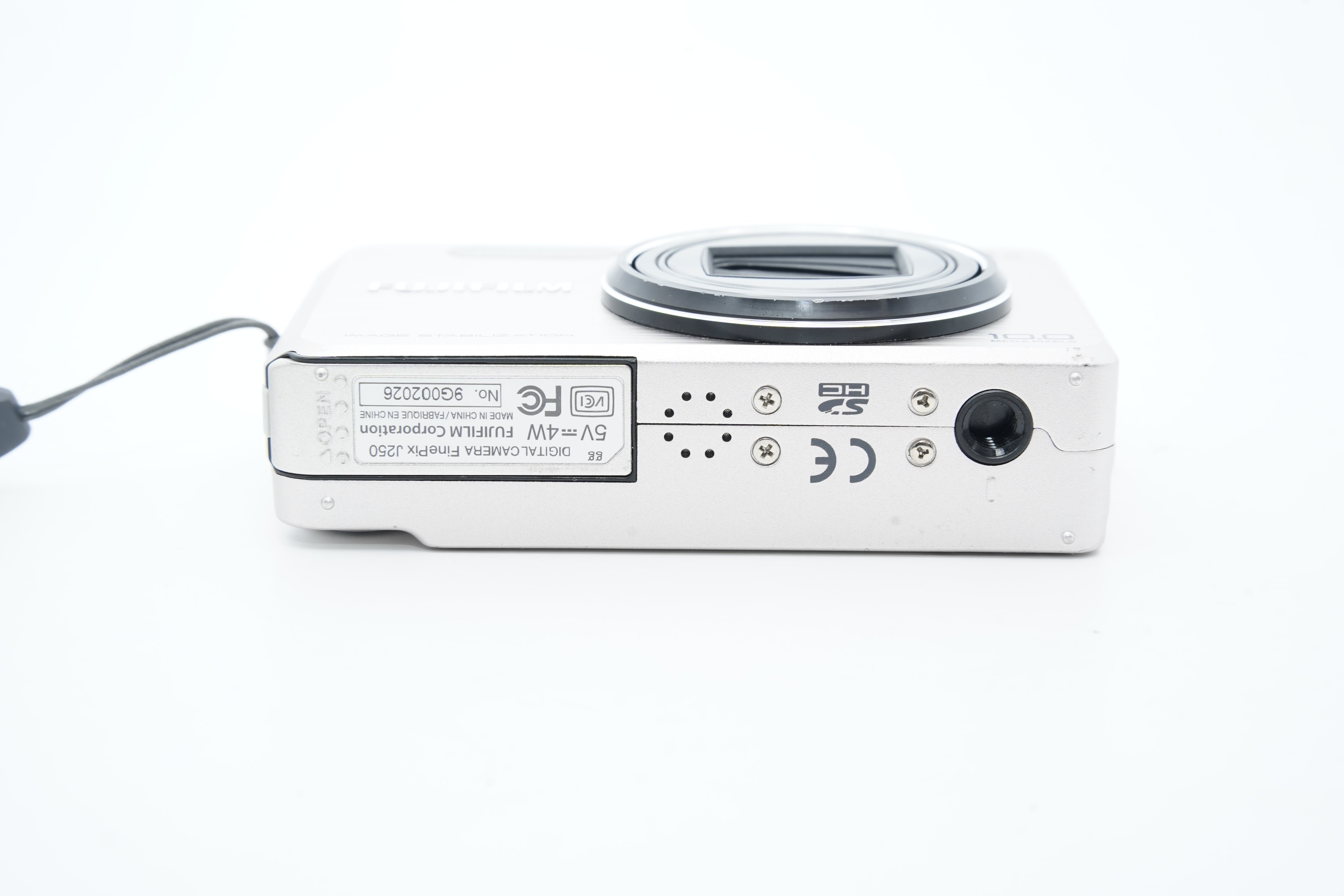 FUJIFILM FinePix J250 シルバー 充電器 バッテ