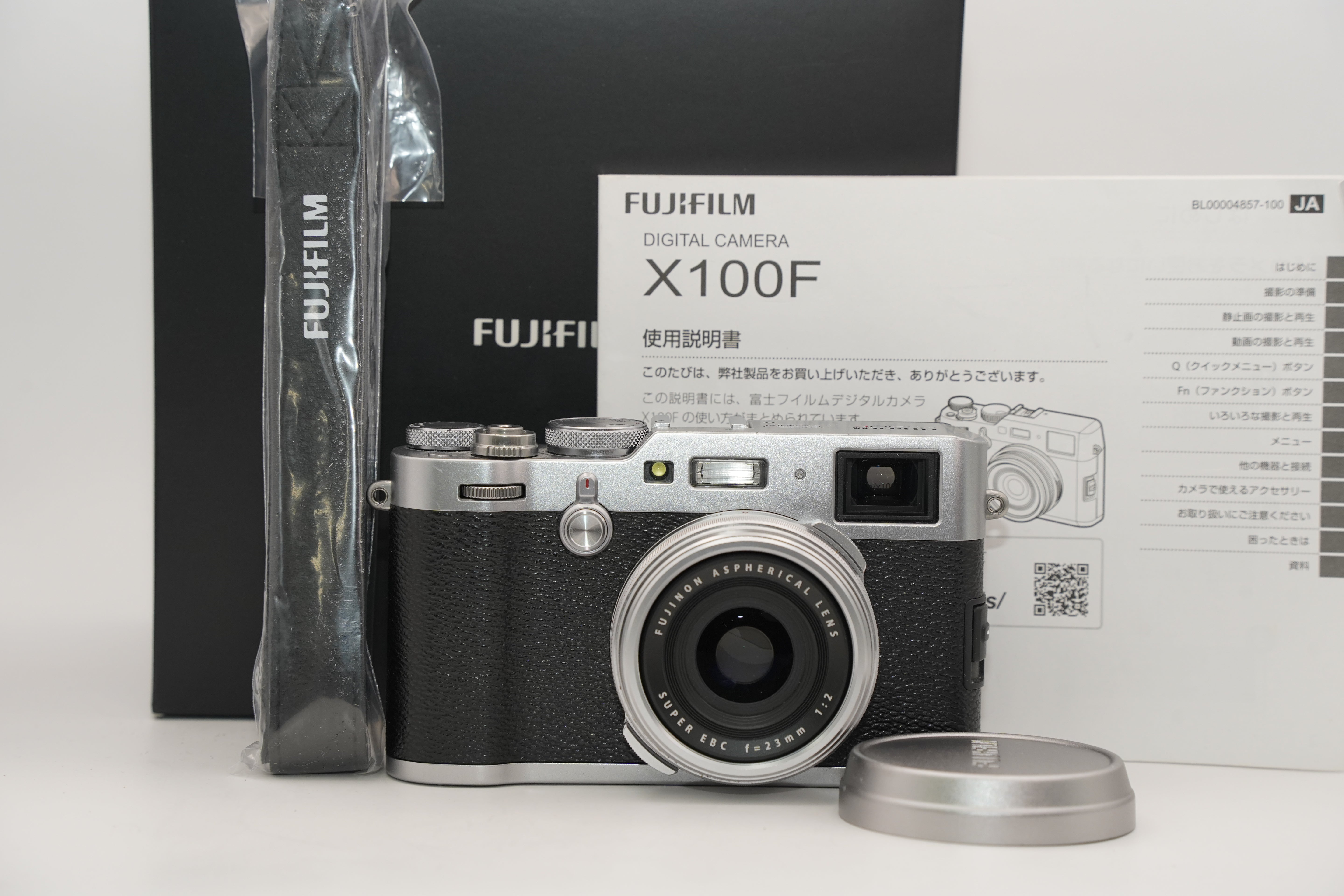FUJIFILM X100F シルバー 中古コンパクトカメラ 東京 恵比寿