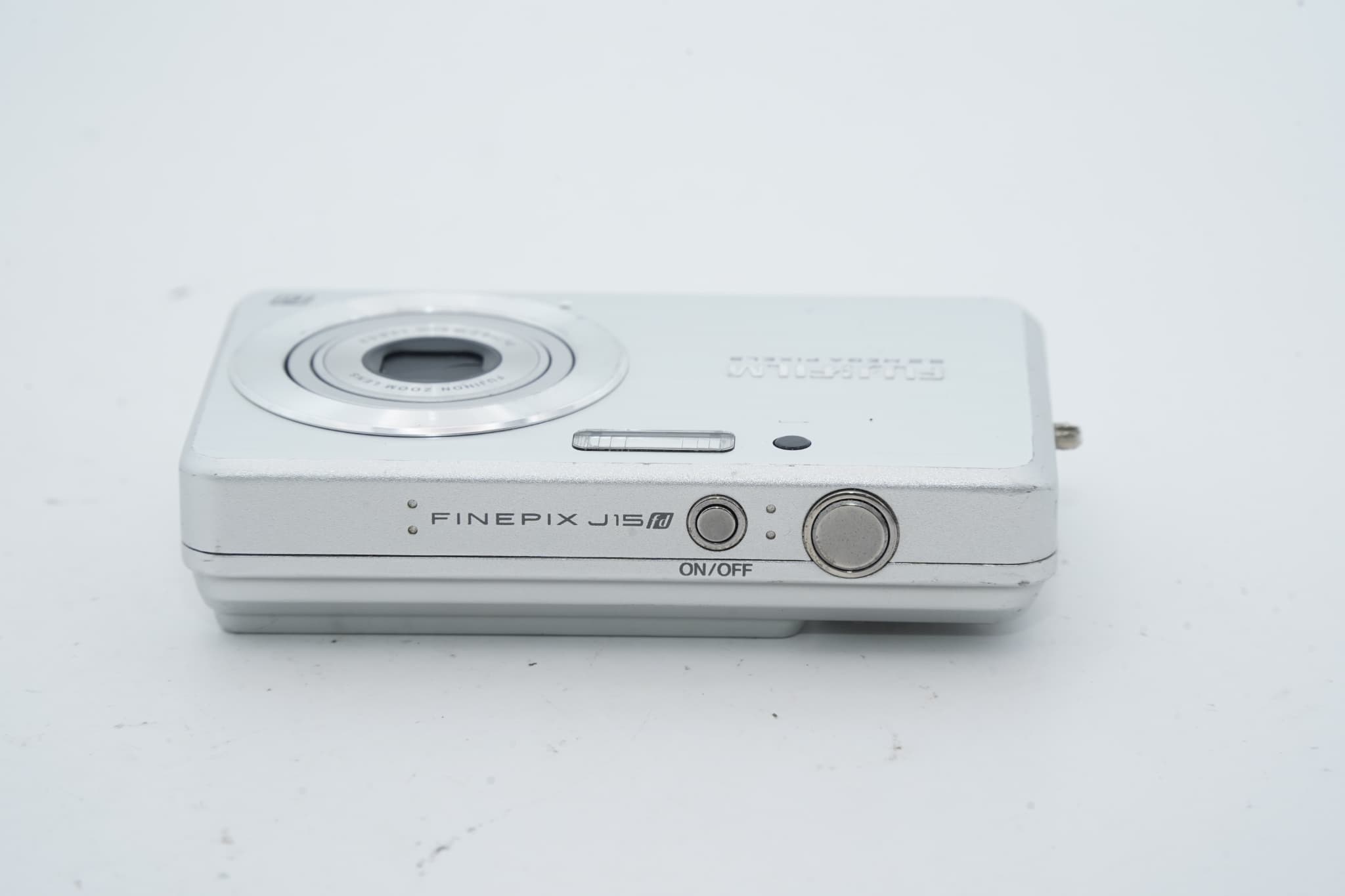 FUJIFILM finepix J15 充電器 バッテリー 付属