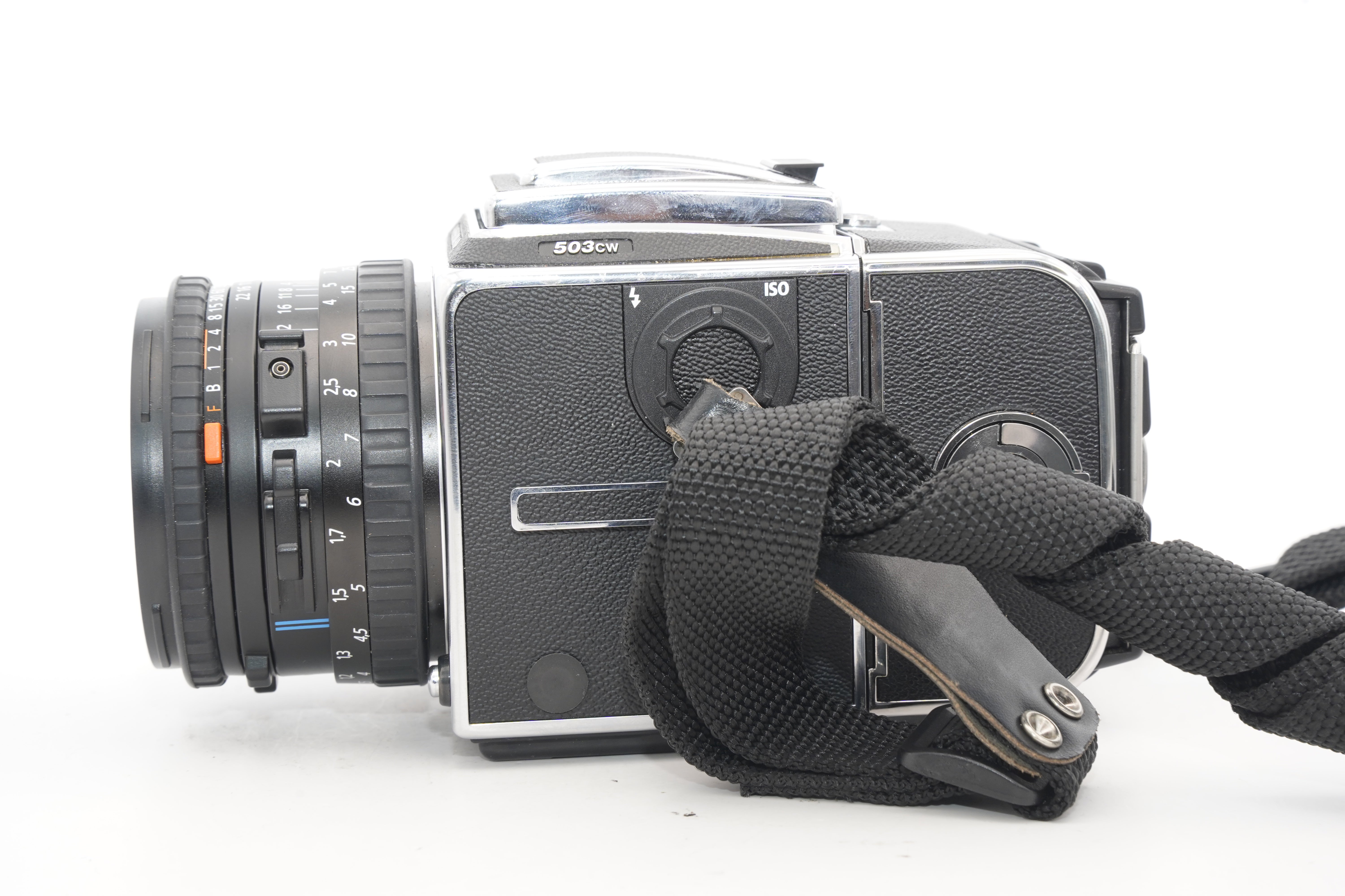 Hasselblad 503CW + Planar T* 80mm F/2.8 CF A12