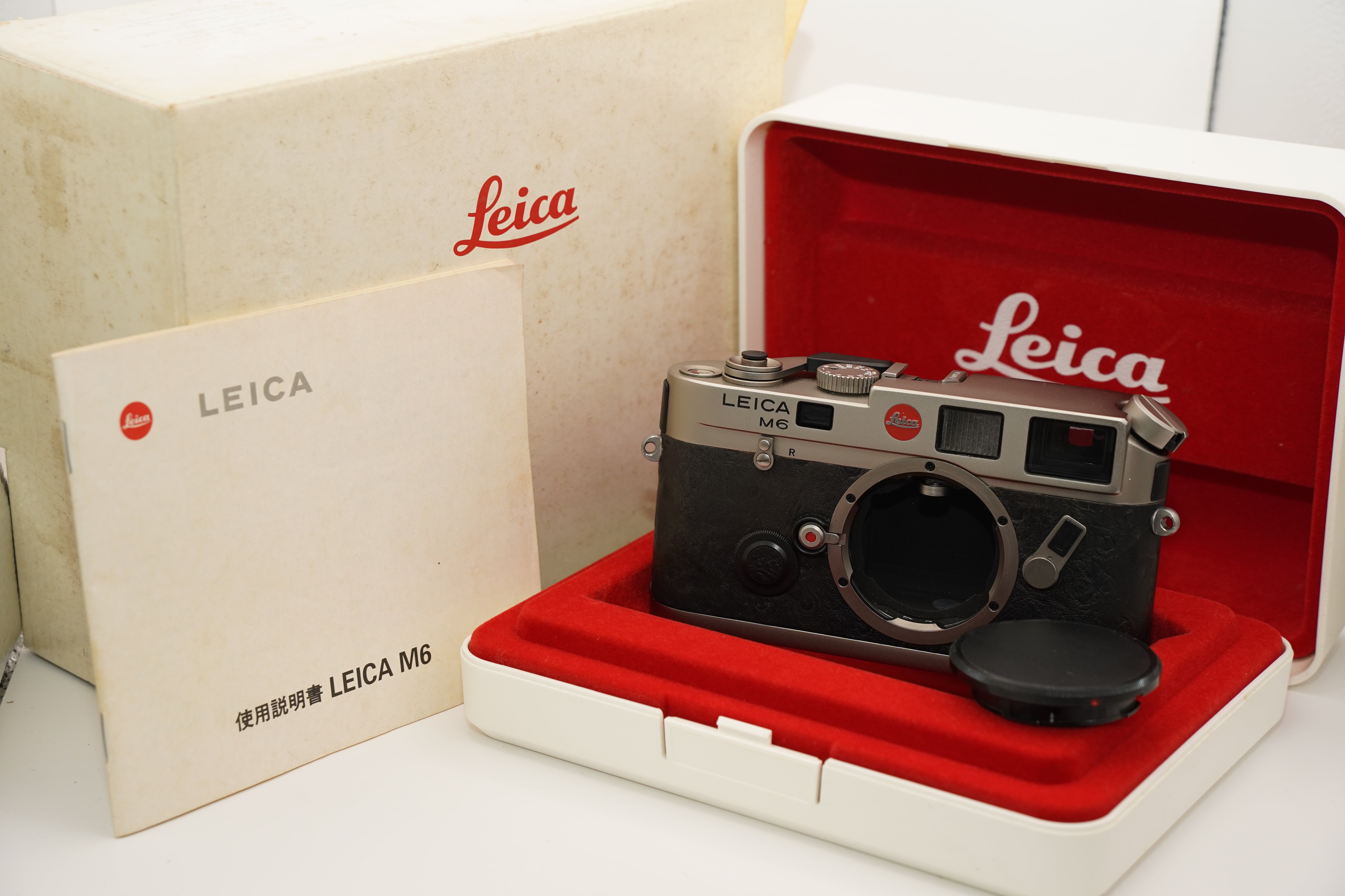 LEICA M6 チタニウム 箱付属