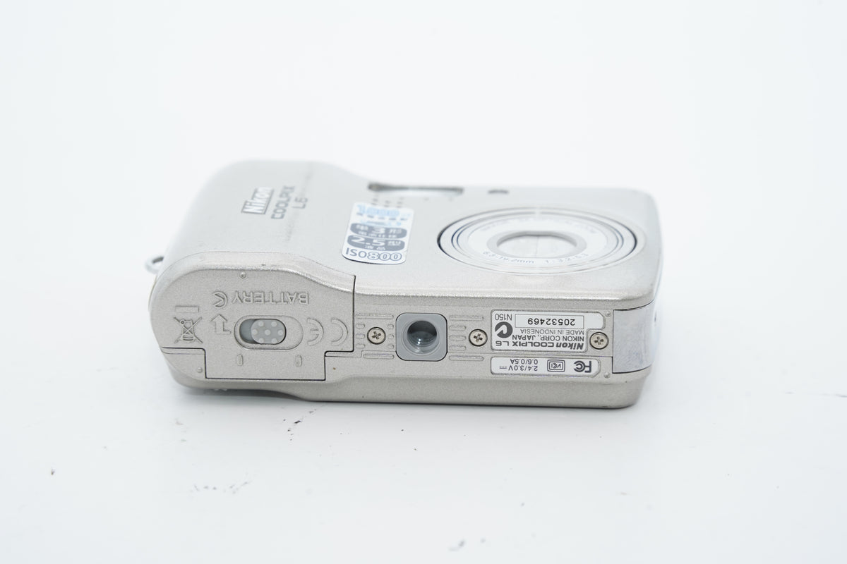 NIKON Coolpix L6