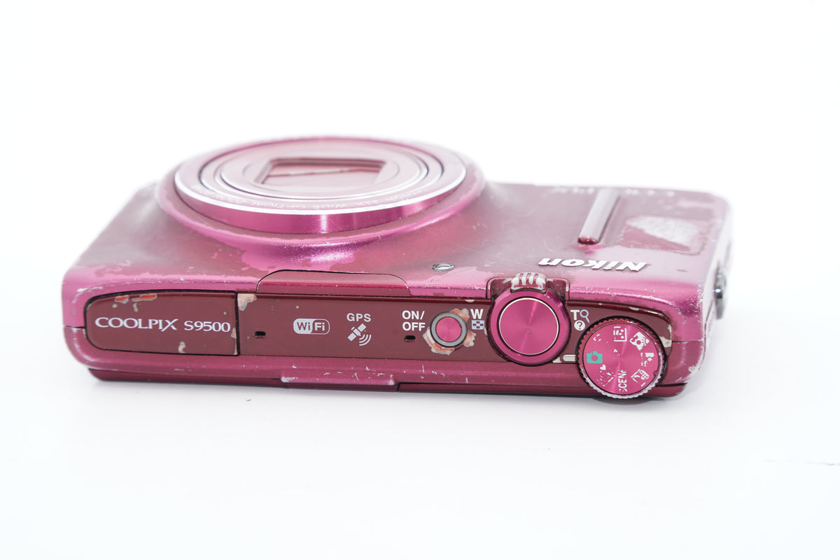 Nikon COOLPIX S9500 レッド