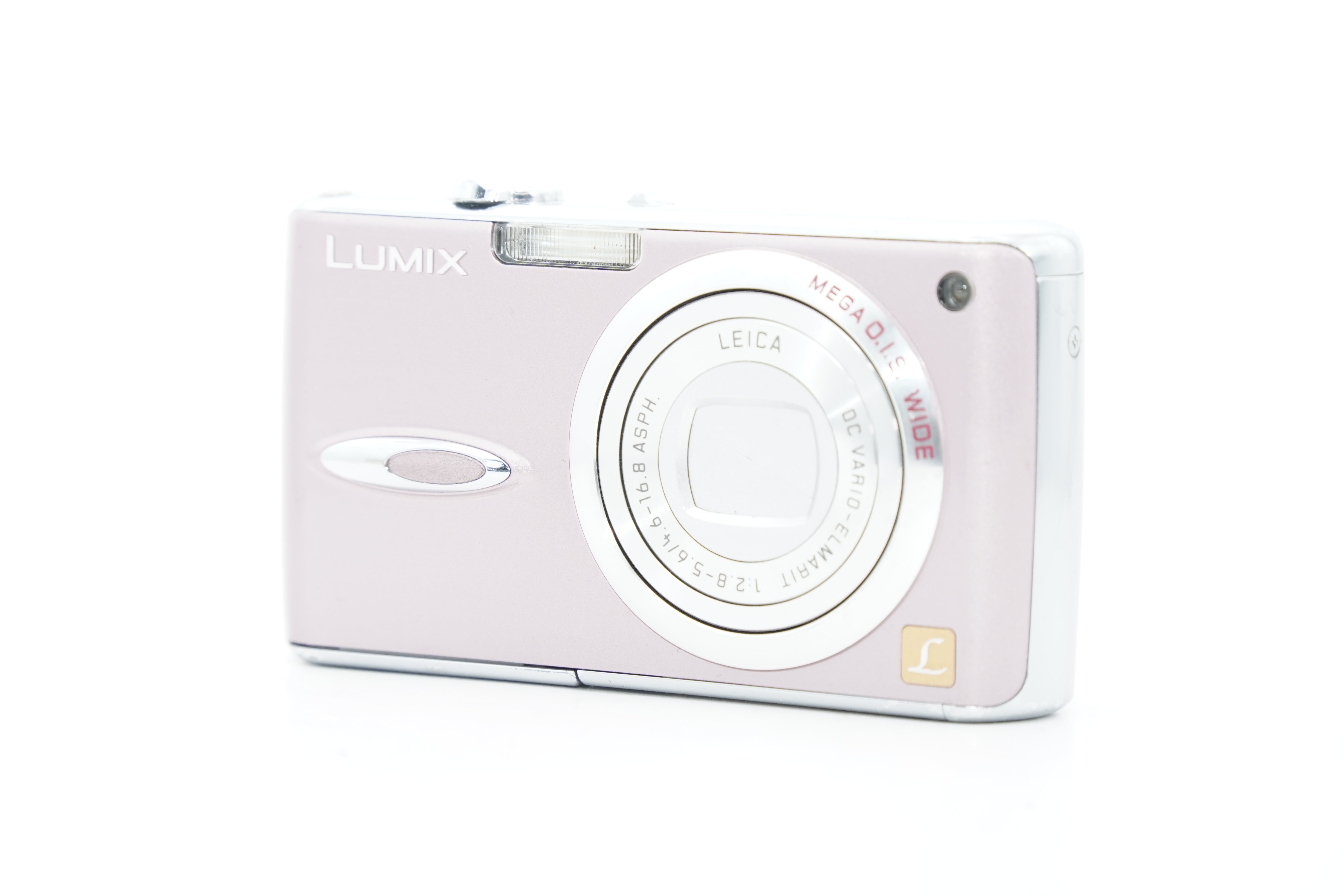 デジタルカメラ　パナソニック　LUMIX DMC-FX01　充電器付　中古品 Panasonic LUMIX DMC-FX01 ピンク 充電器 バッテリー 付属