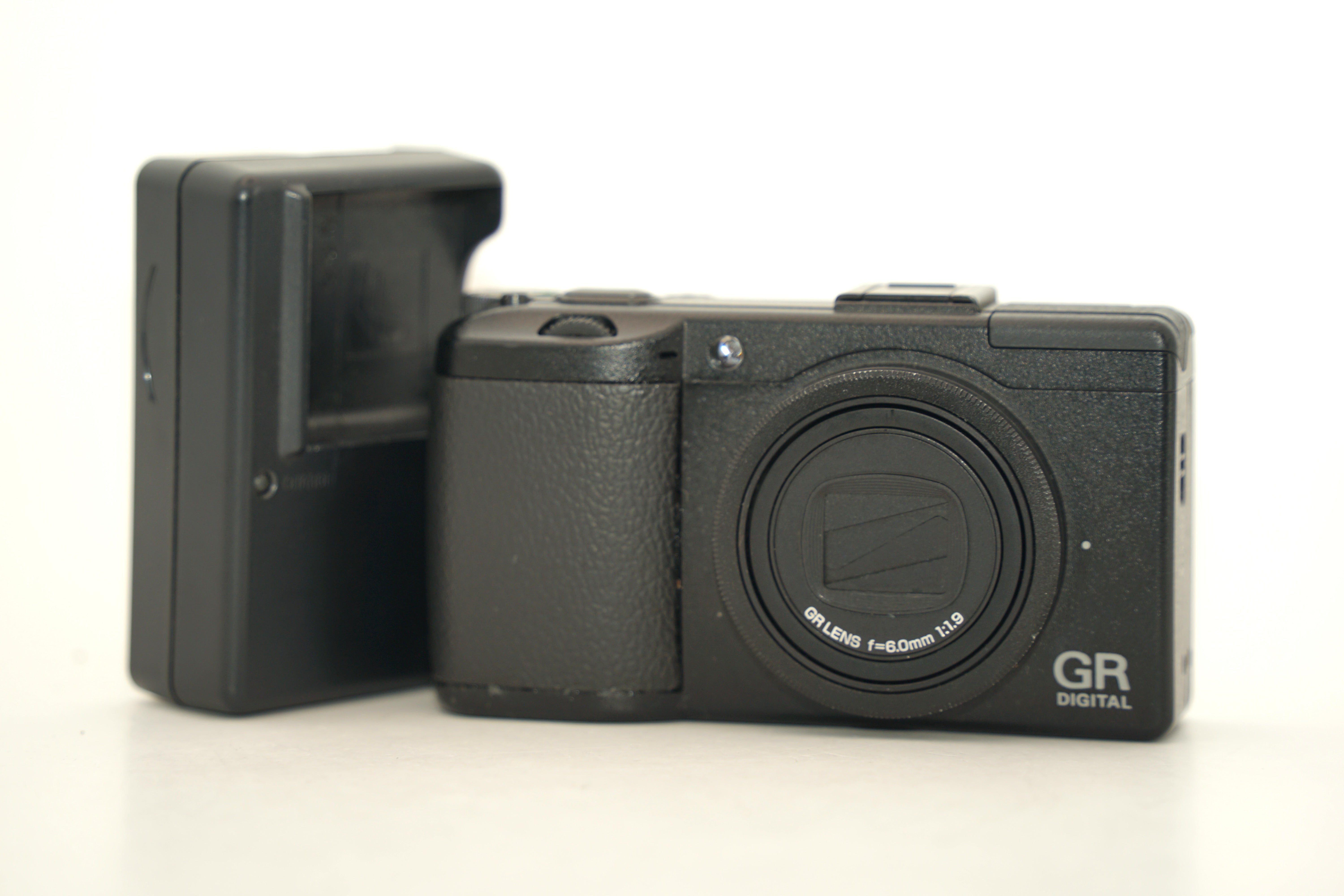 即購入⭕️RICOH GR DIGITAL III バッテリー内蔵 リコー GR DIGITAL