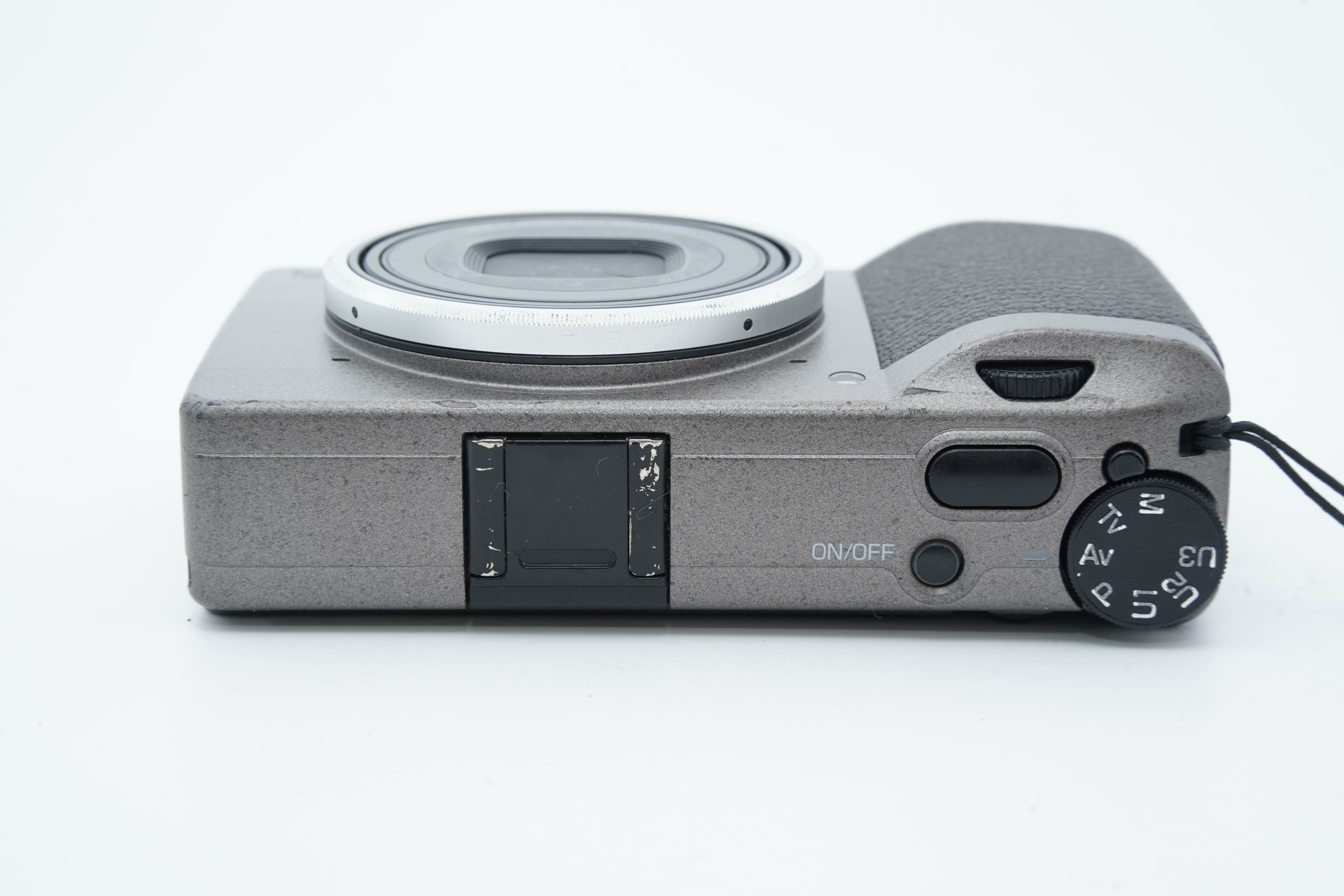 RICOH GR III