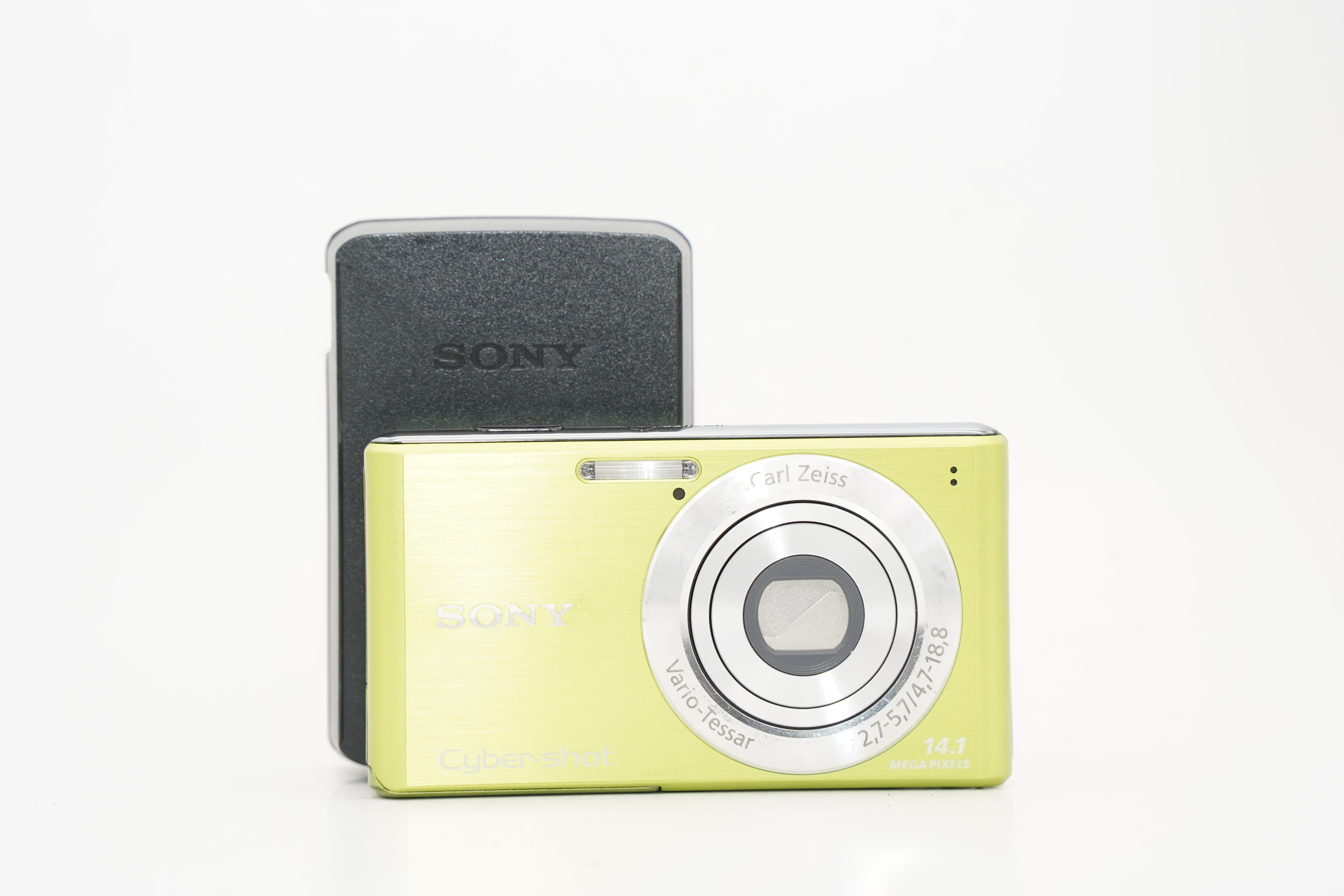 SONY カメラ　DSC-W530 充電器　グリーン　コンデジ　動作品 SONY Cyber-shot DSC-W530 グリーン バッテリー 充電器付属