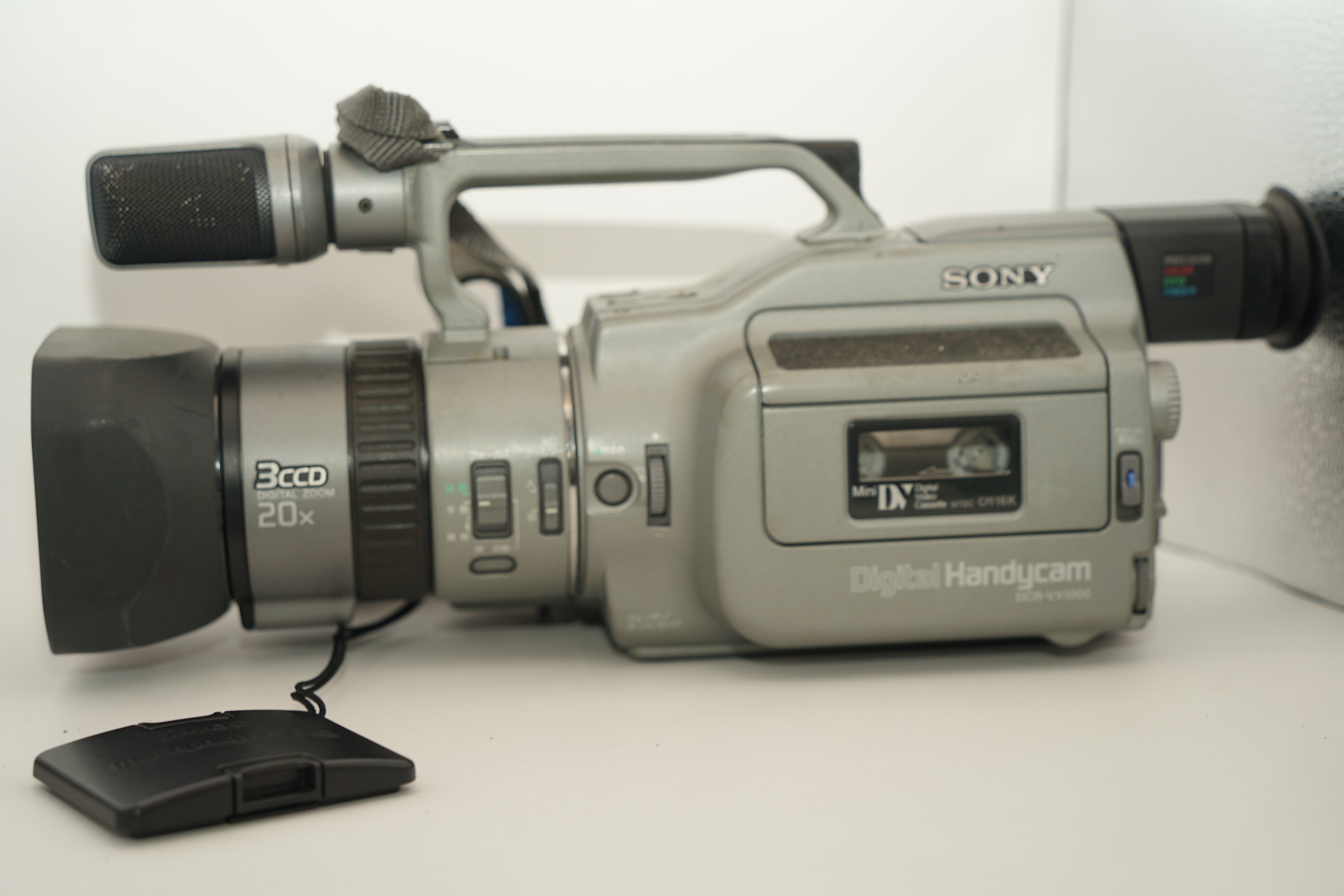 SONY DCR-VX1000