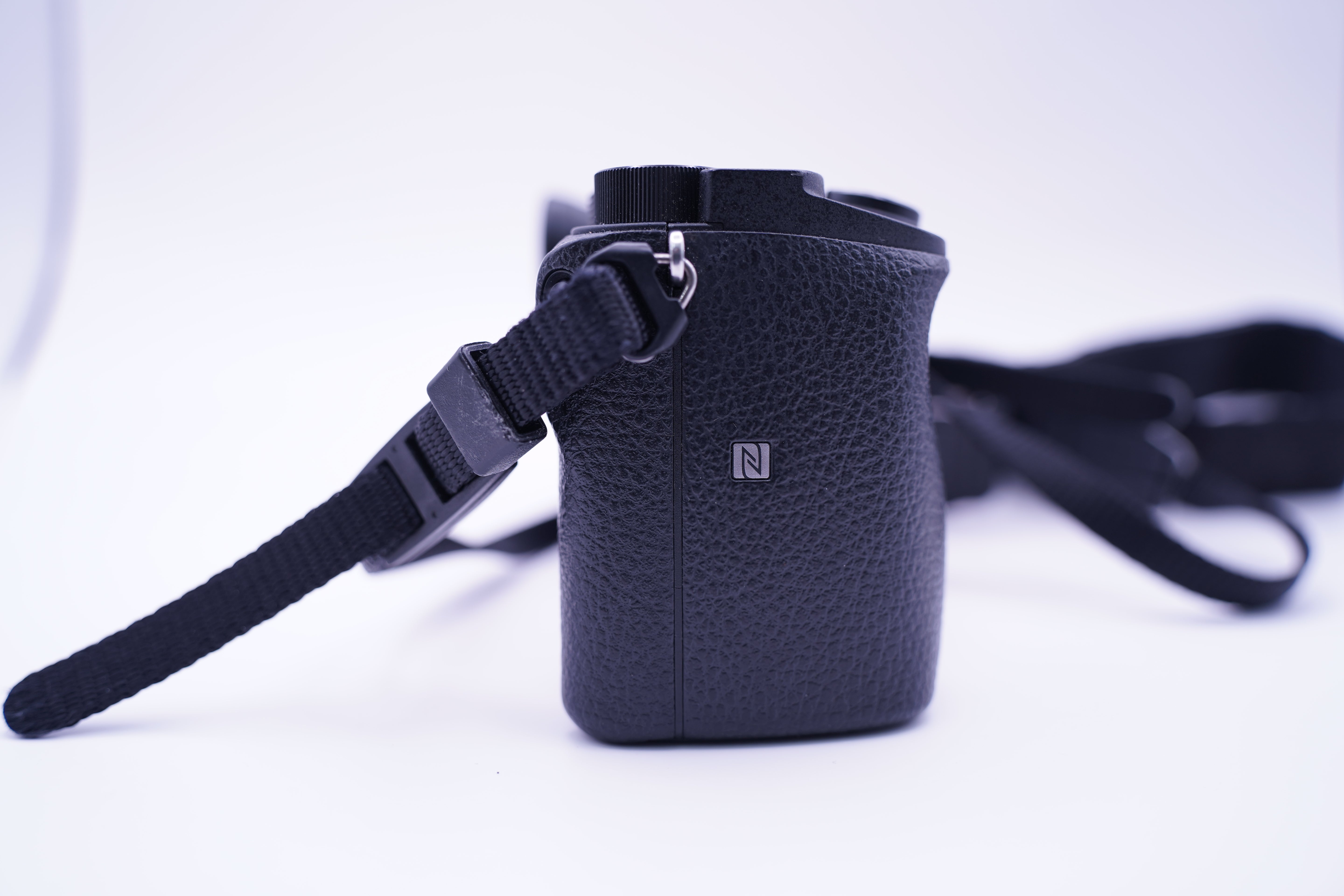 SONY α6400 18-135mm F3.5-5.6 OSS レンズキット