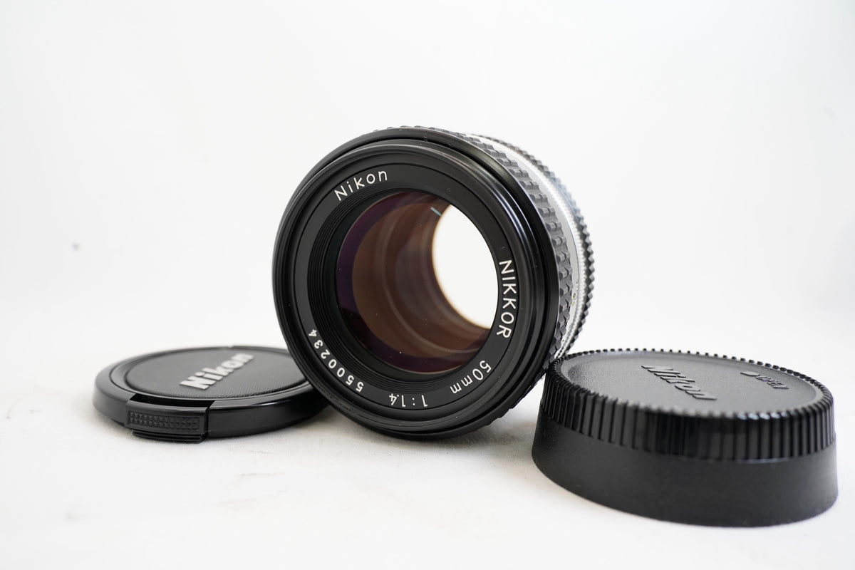 NIKON AI-S 50mm F1.4