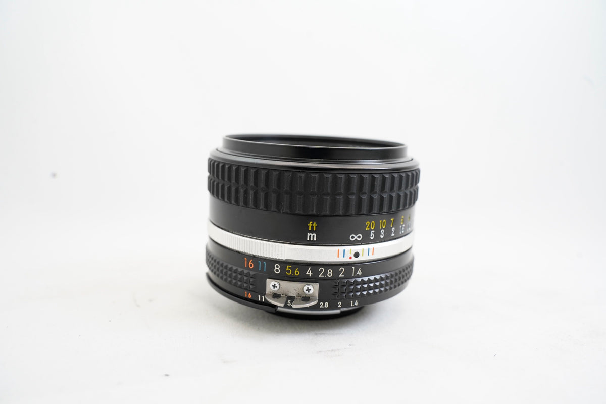 NIKON AI-S 50mm F1.4